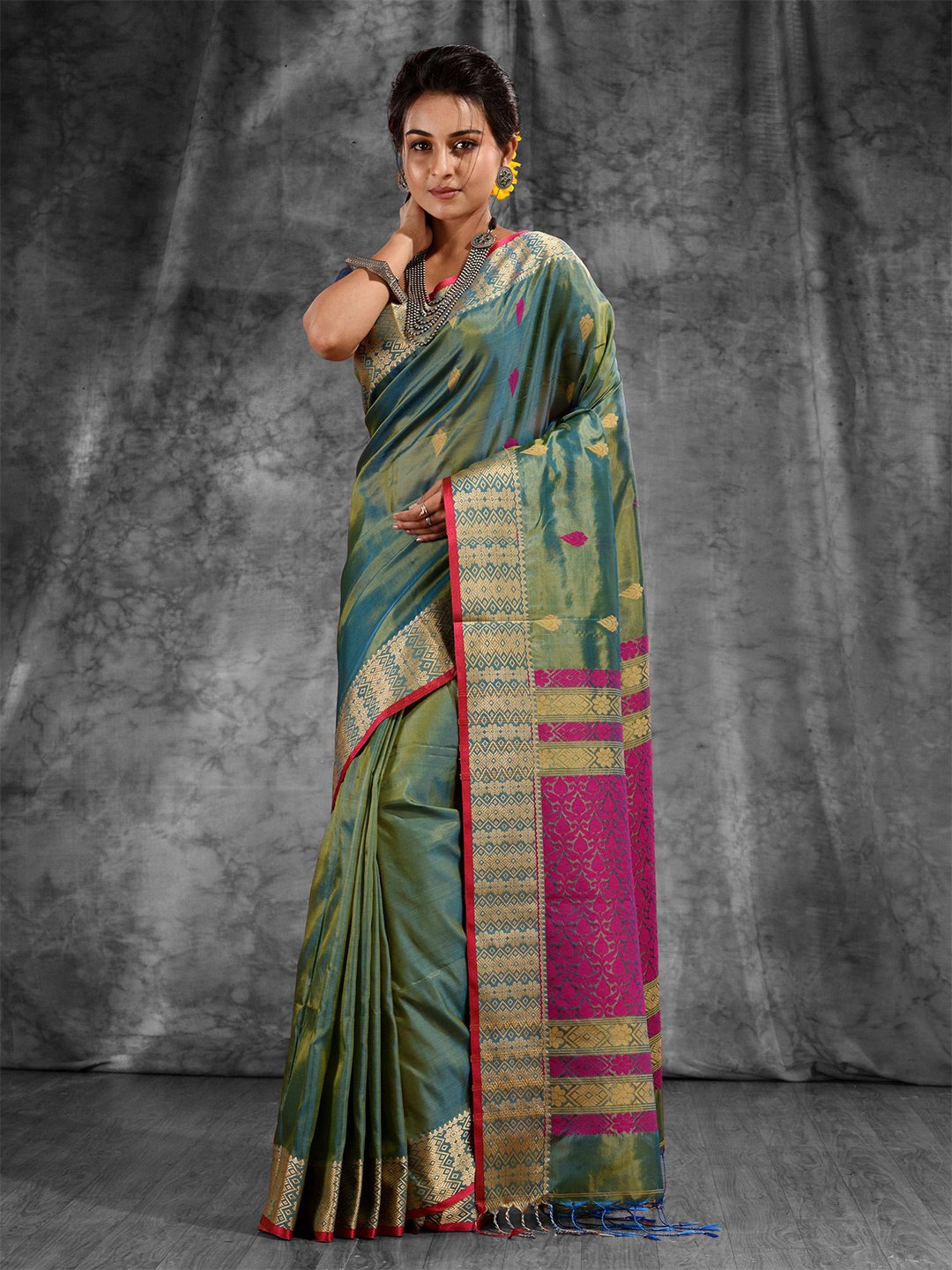 

Charukriti Green & Maroon Woven Design Zari Silk Blend Saree