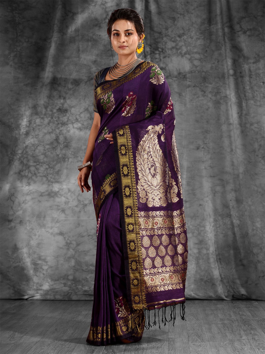 

Charukriti Purple & Gold-Toned Woven Design Zari Pure Linen Saree