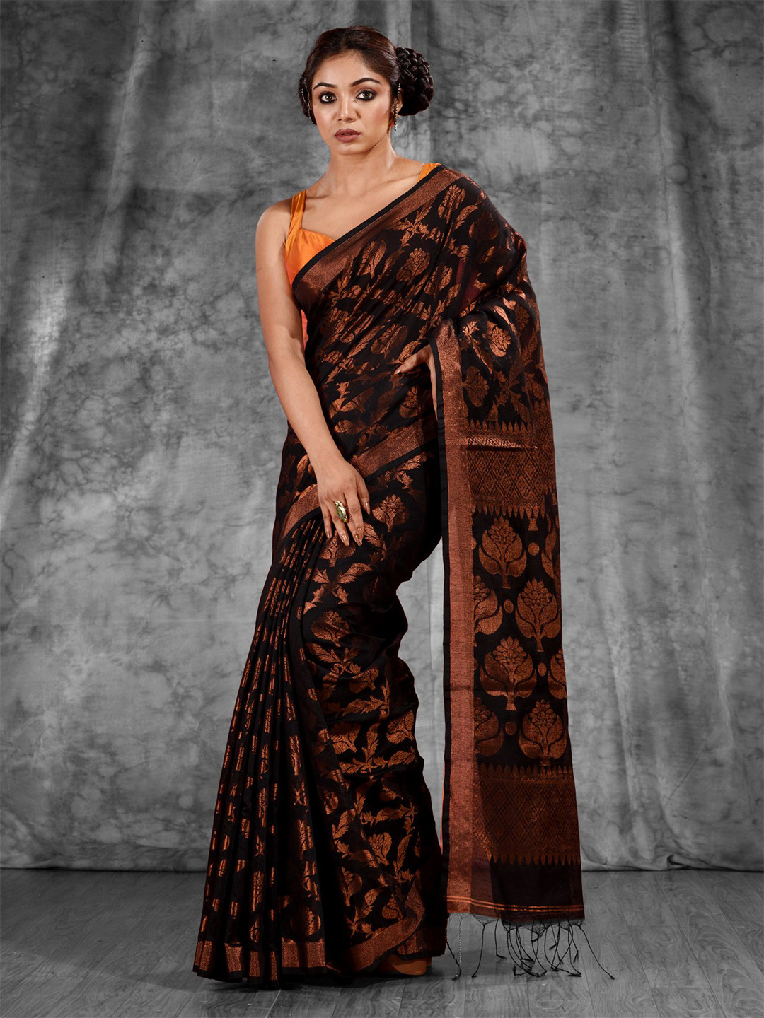 

Charukriti Black & Copper-Toned Woven Design Zari Saree
