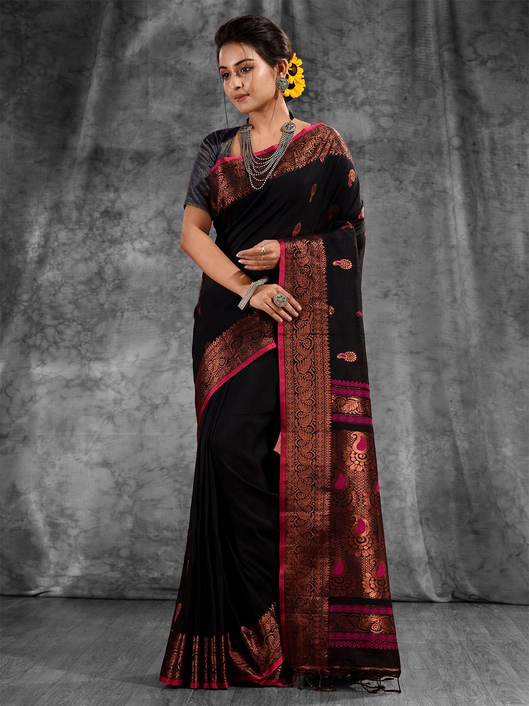 

Charukriti Black & Copper-Toned Woven Design Pure Linen Zari Saree