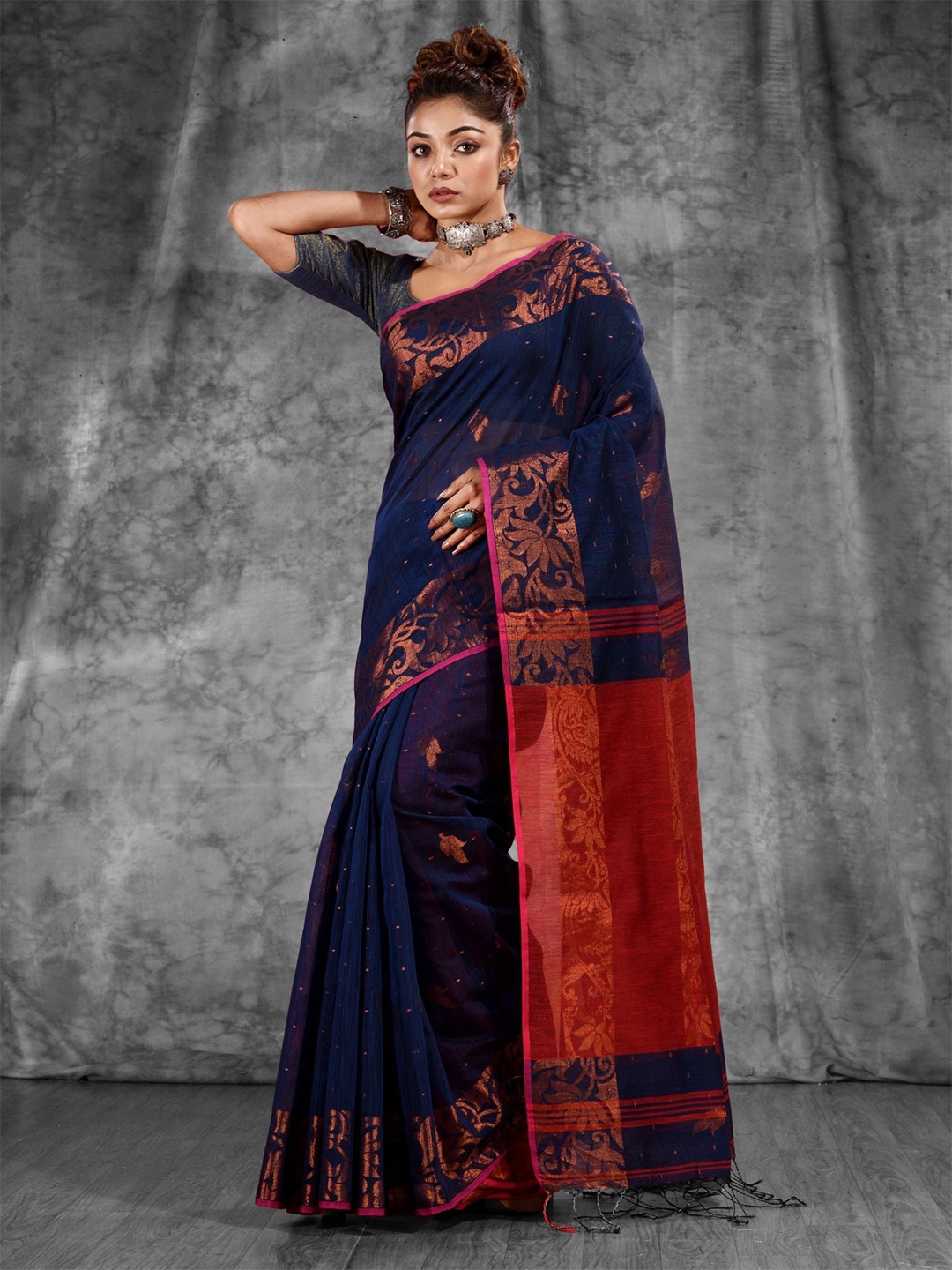 

Charukriti Blue & Copper Toned Woven Design Pure Cotton Zari Saree
