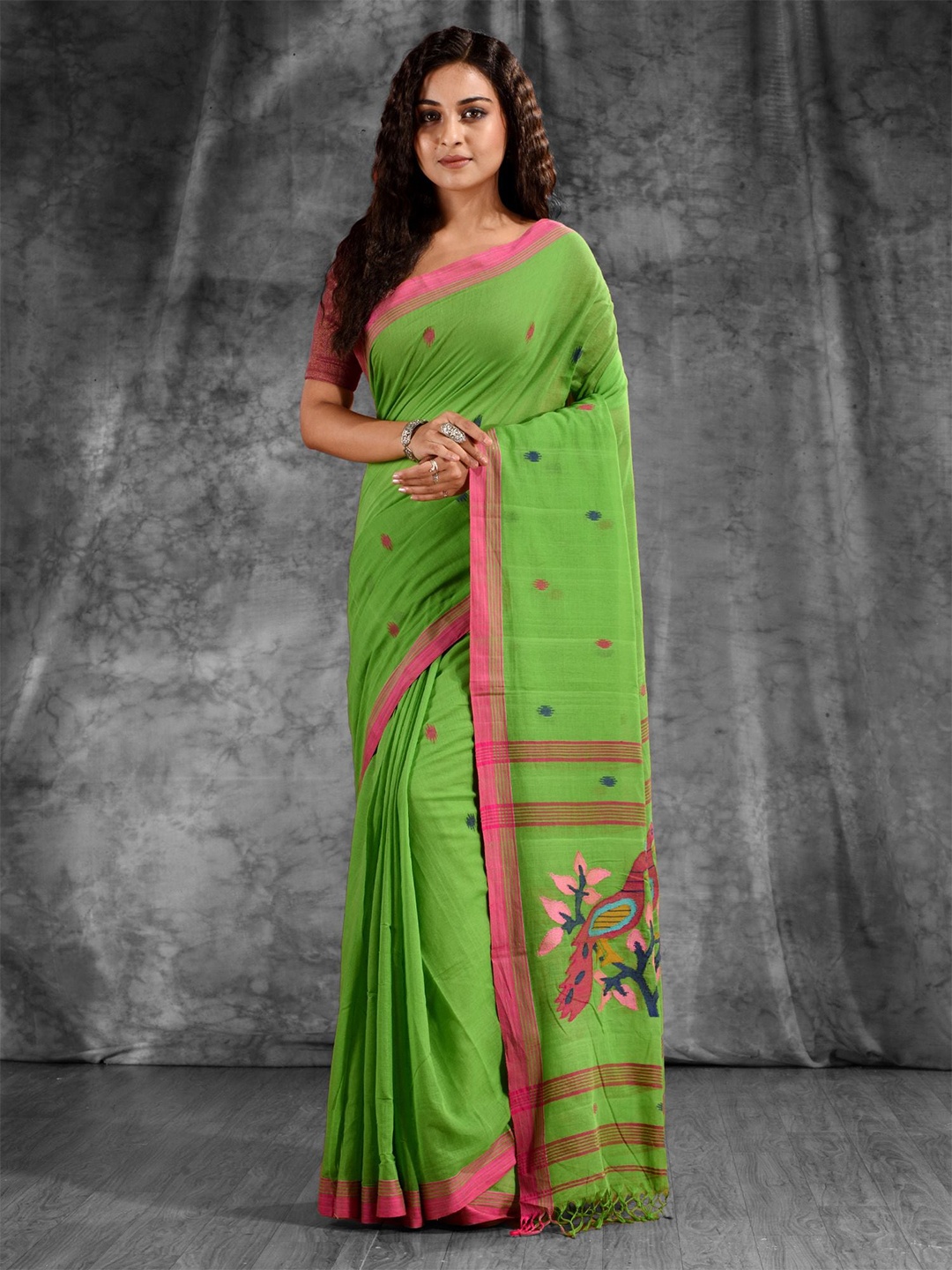

Charukriti Green & Pink Woven Design Pure Cotton Saree