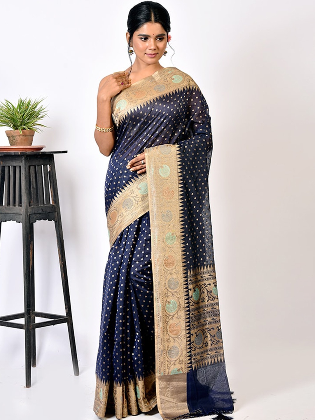 

AllSilks Navy Blue & Gold-Toned Woven Design Zari Silk Blend Saree