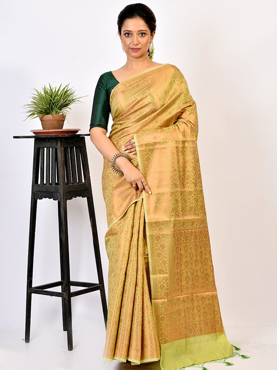

AllSilks Lime Green & Gold-Toned Floral Zari Silk Blend Saree