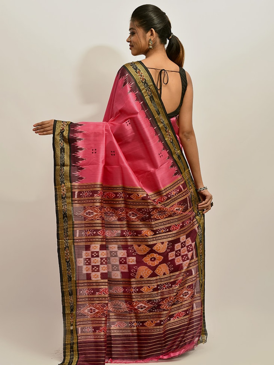 

AllSilks Pink & Black Zari Pure Silk Ready to Wear Pochampally Saree