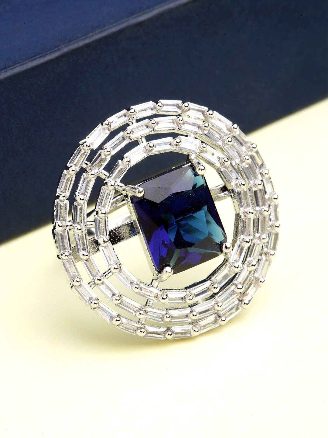 

KARATCART Women Silver-Plated Blue Kundan Stubbed Ring