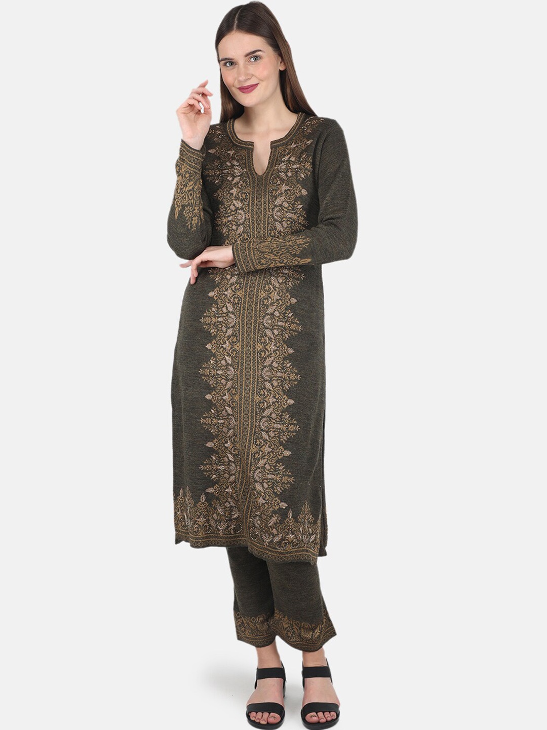 

Monte Carlo Women Green Ethnic Motifs Printed Kurta with Trousers