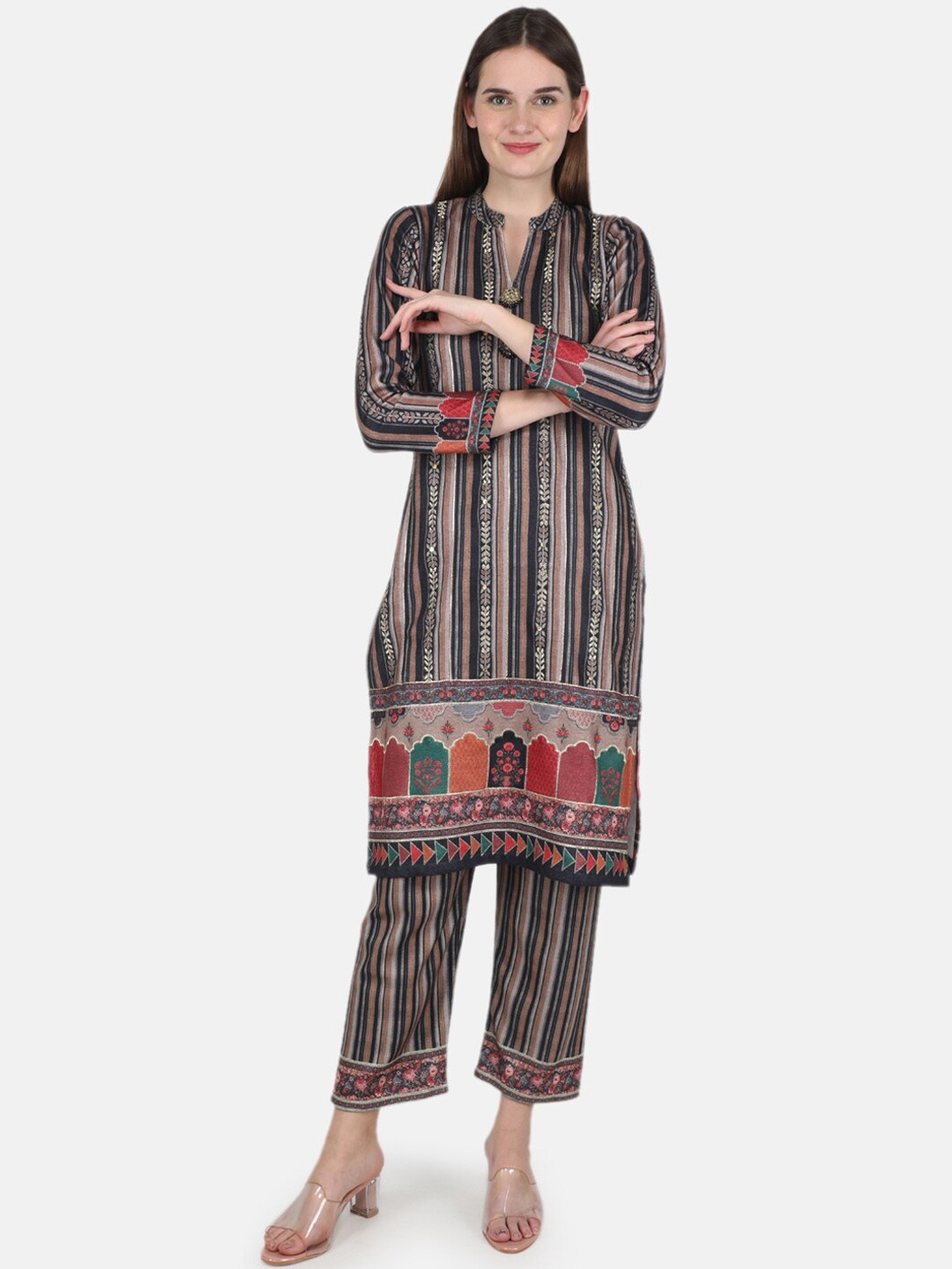 

Monte Carlo Women Brown Printed Kurta with Trousers