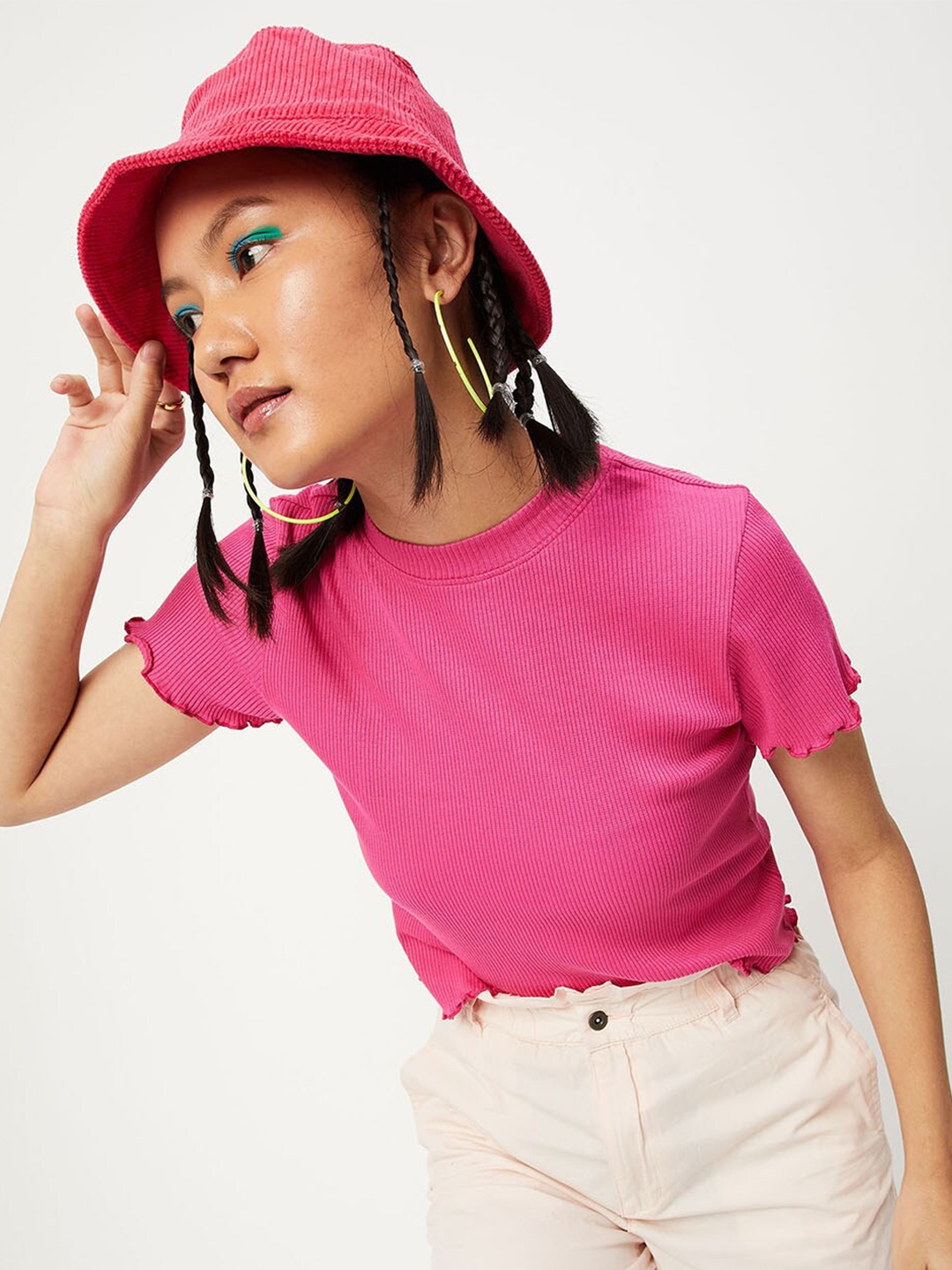 

max Fuchsia Round Neck Crop Top