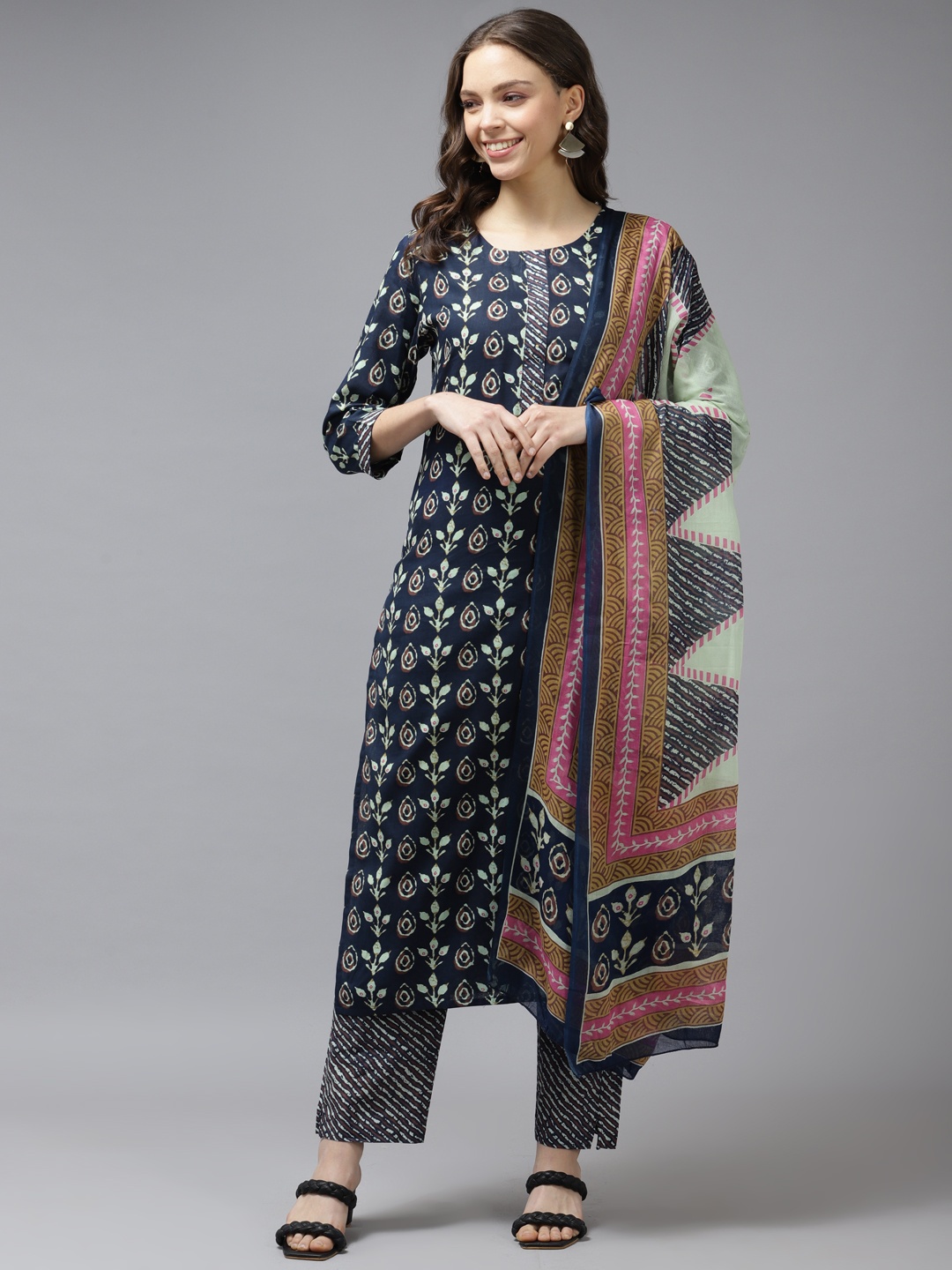 

Yufta Women Blue Ethnic Motifs Printed Pure Cotton Kurta with Trousers & With Dupatta