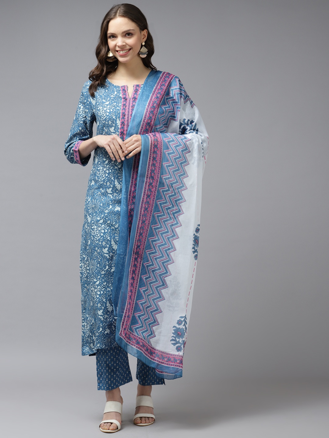 

Yufta Women Blue Ethnic Motifs Printed Pure Cotton Kurta with Trousers & With Dupatta