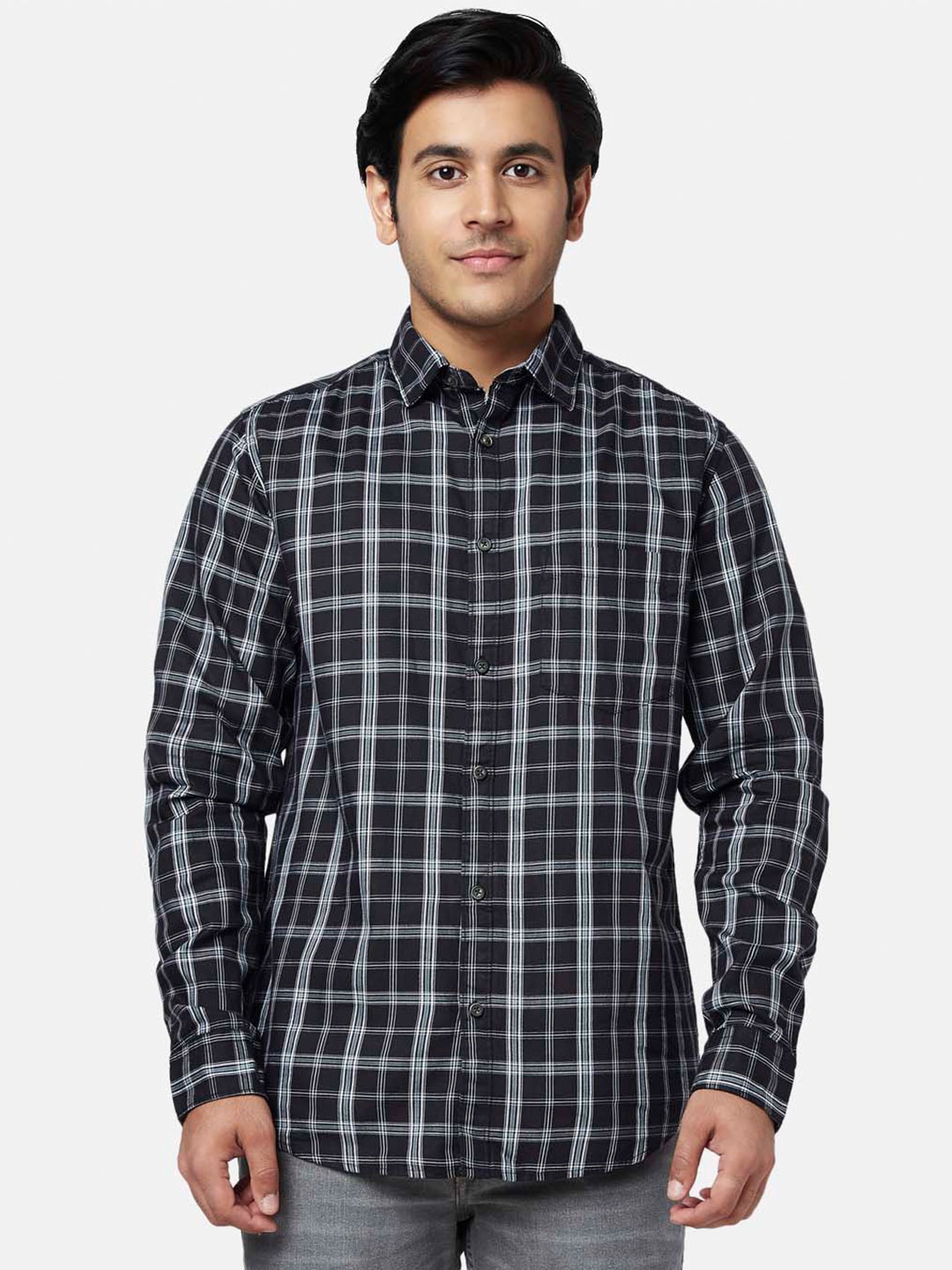 

YU by Pantaloons Men Slim Fit Tartan Checks Checked Cotton Casual Shirt, Black