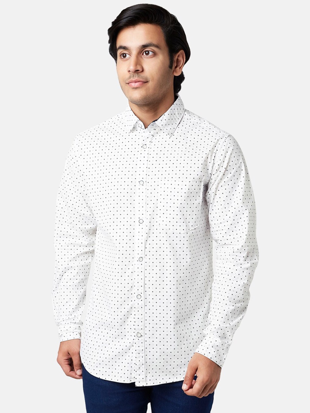 

YU by Pantaloons Men White Slim Fit Printed Cotton Casual Shirt