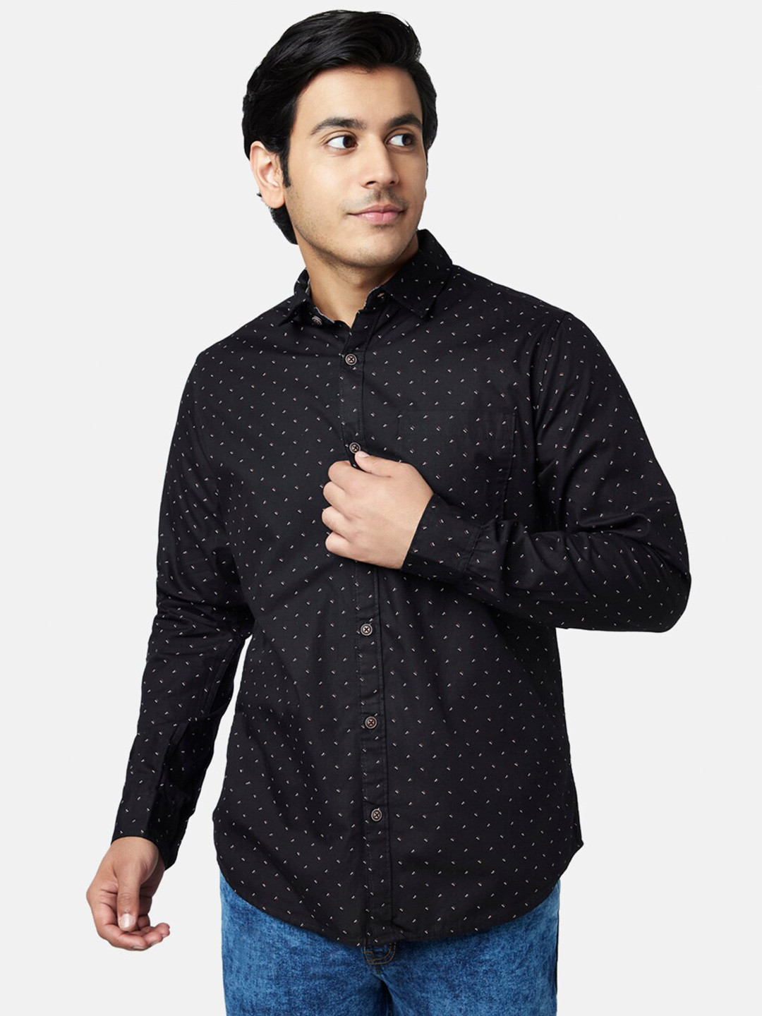 

YU by Pantaloons Men Slim Fit Printed Cotton Casual Shirt, Charcoal