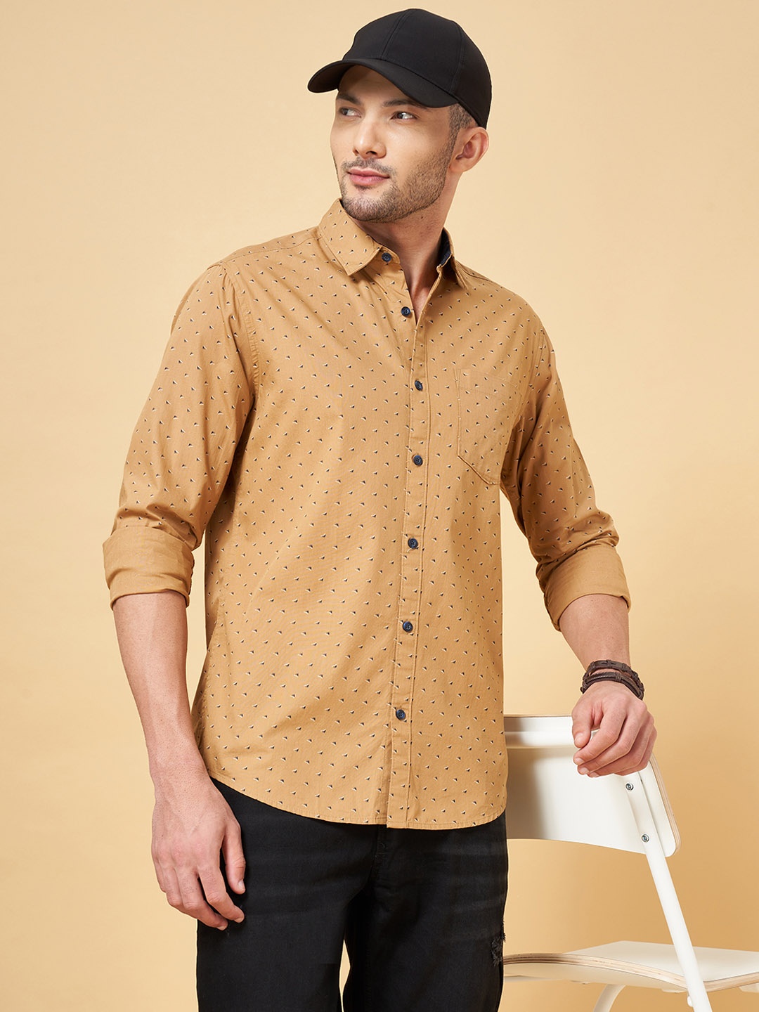 

YU by Pantaloons Men Cotton Slim Fit Printed Casual Shirt, Mustard