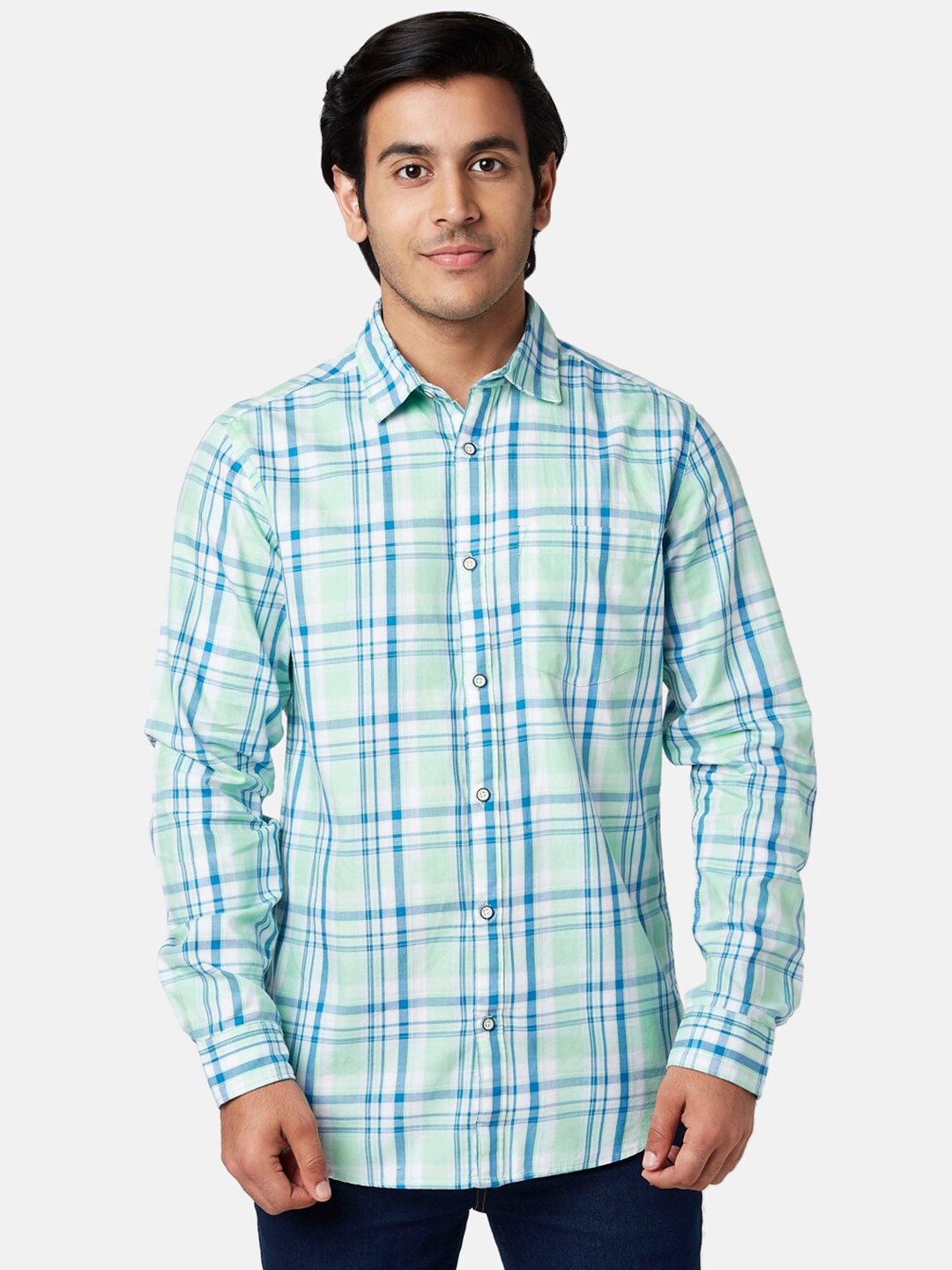 

YU by Pantaloons Men Green Cotton Slim Fit Checked Casual Shirt