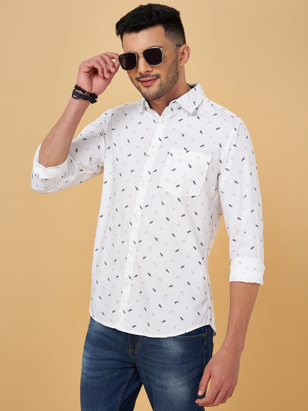 

YU by Pantaloons Men Slim Fit Printed Cotton Casual Shirt, White