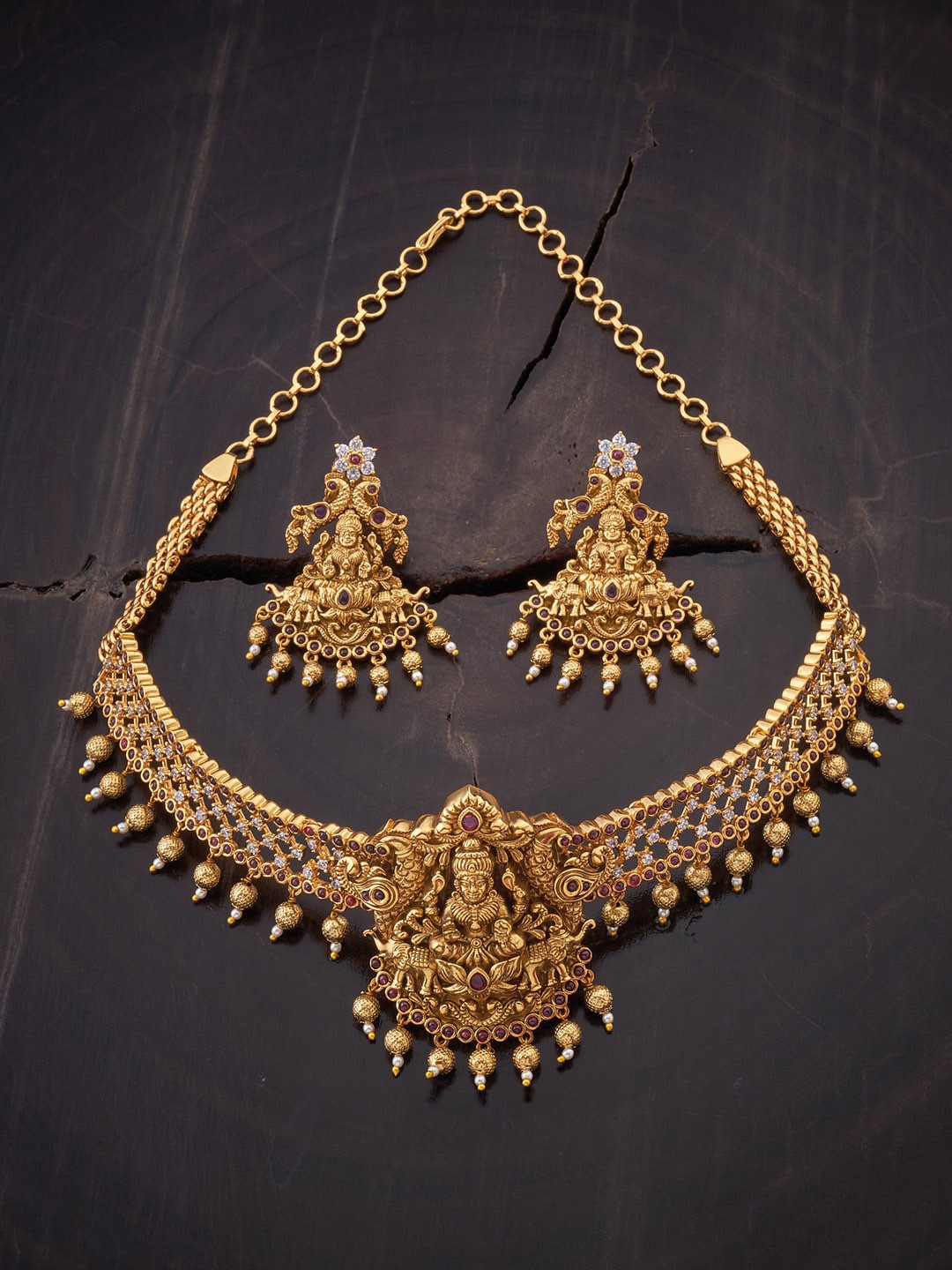 

Kushal's Fashion Jewellery Antique Gold-Toned Pink Stones Studded Jewellery Set, Green