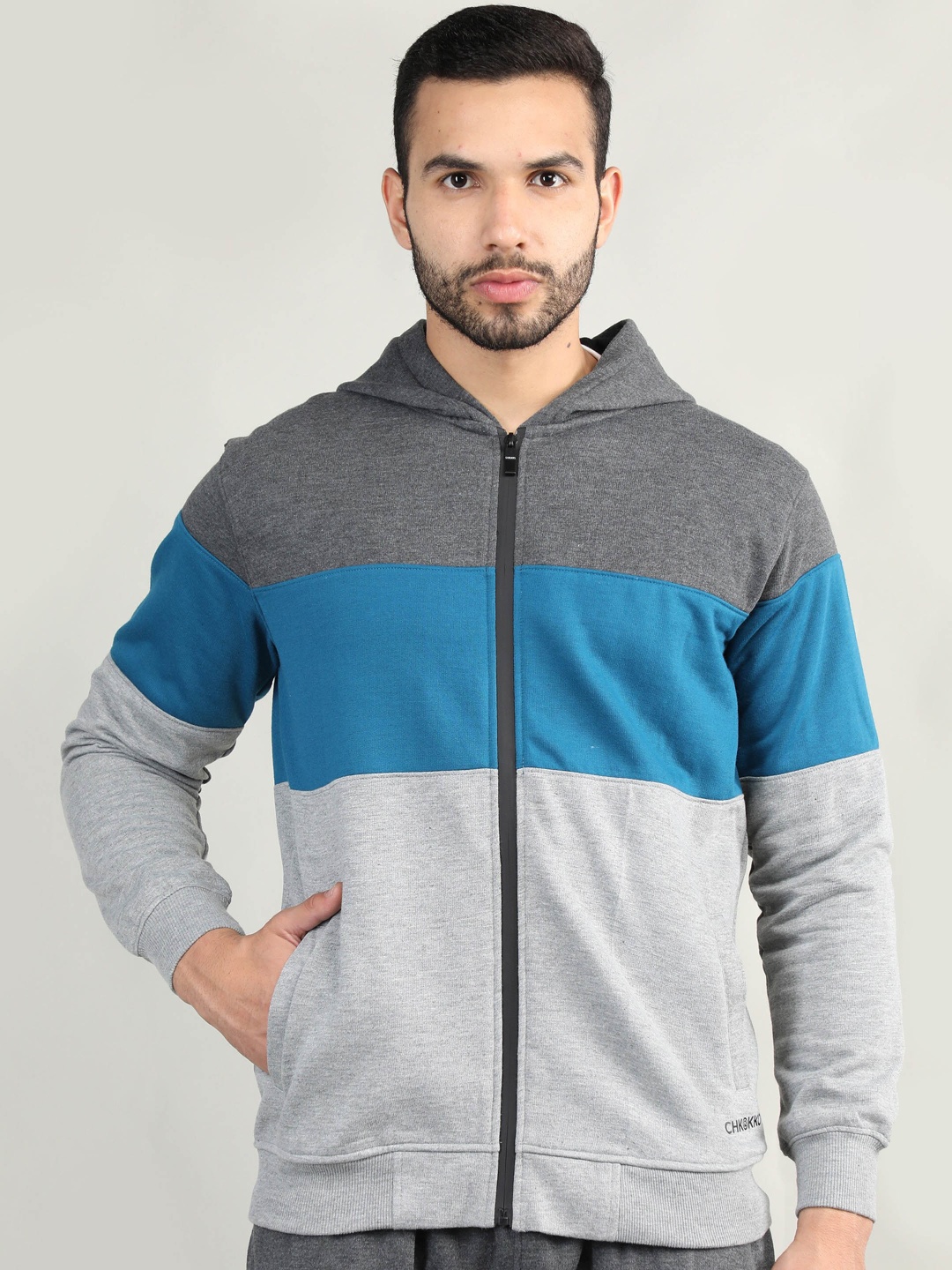 

CHKOKKO Men Grey Blue Colourblocked Outdoor Cotton Sporty Jacket