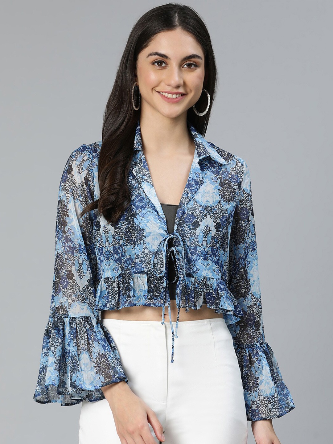

Oxolloxo Blue Printed Tie-Up Neck Crop Top