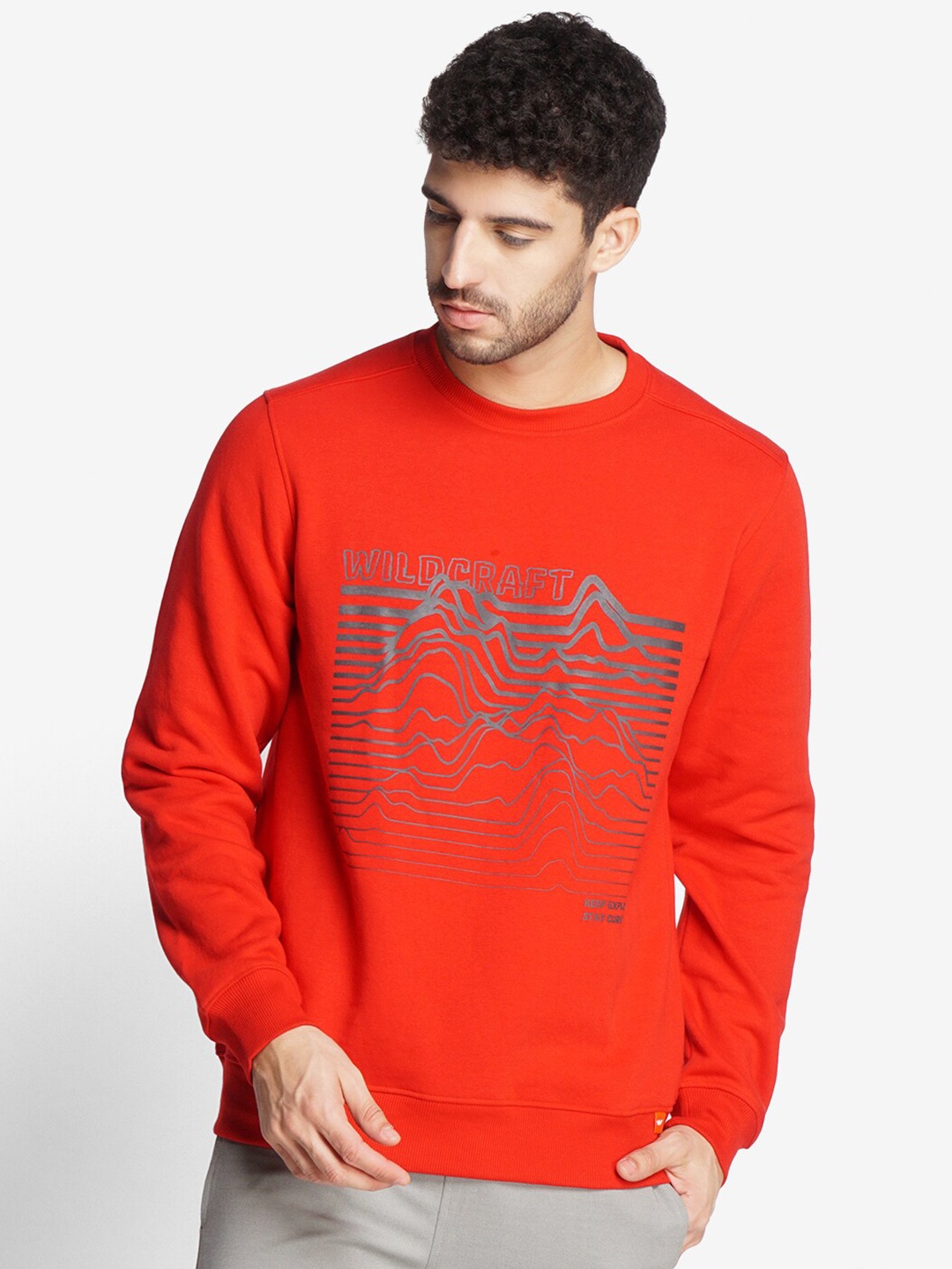 

Wildcraft Men Red Printed Cotton Sweatshirt