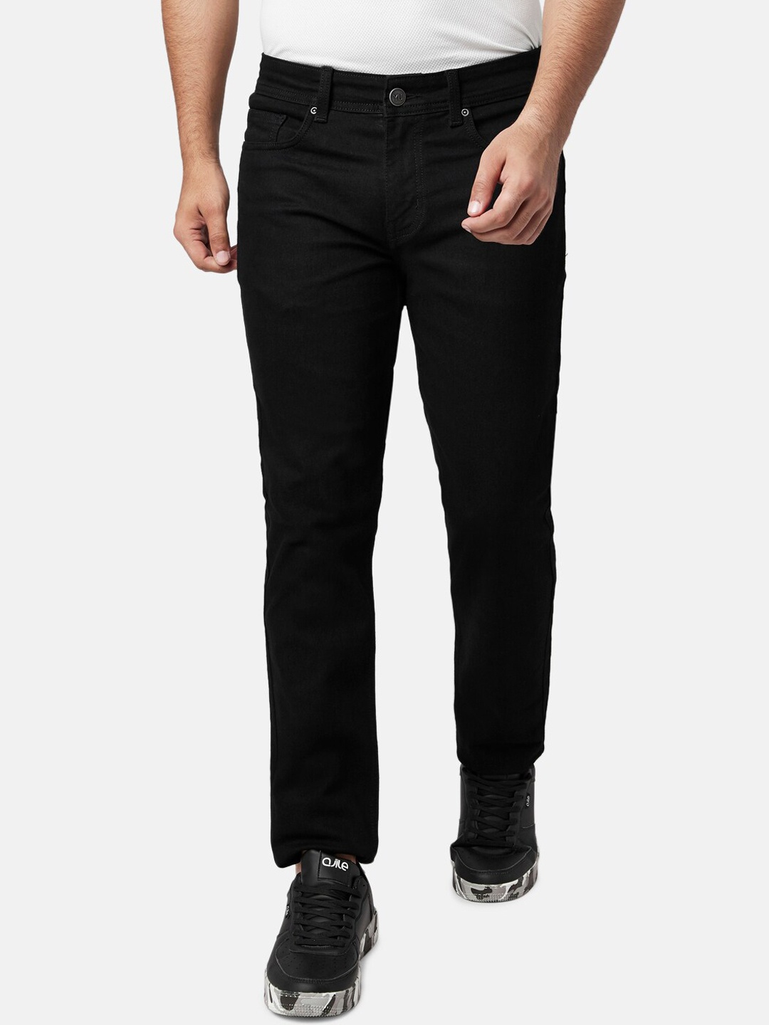 

YU by Pantaloons Men Black Slim Fit Cotton Jeans