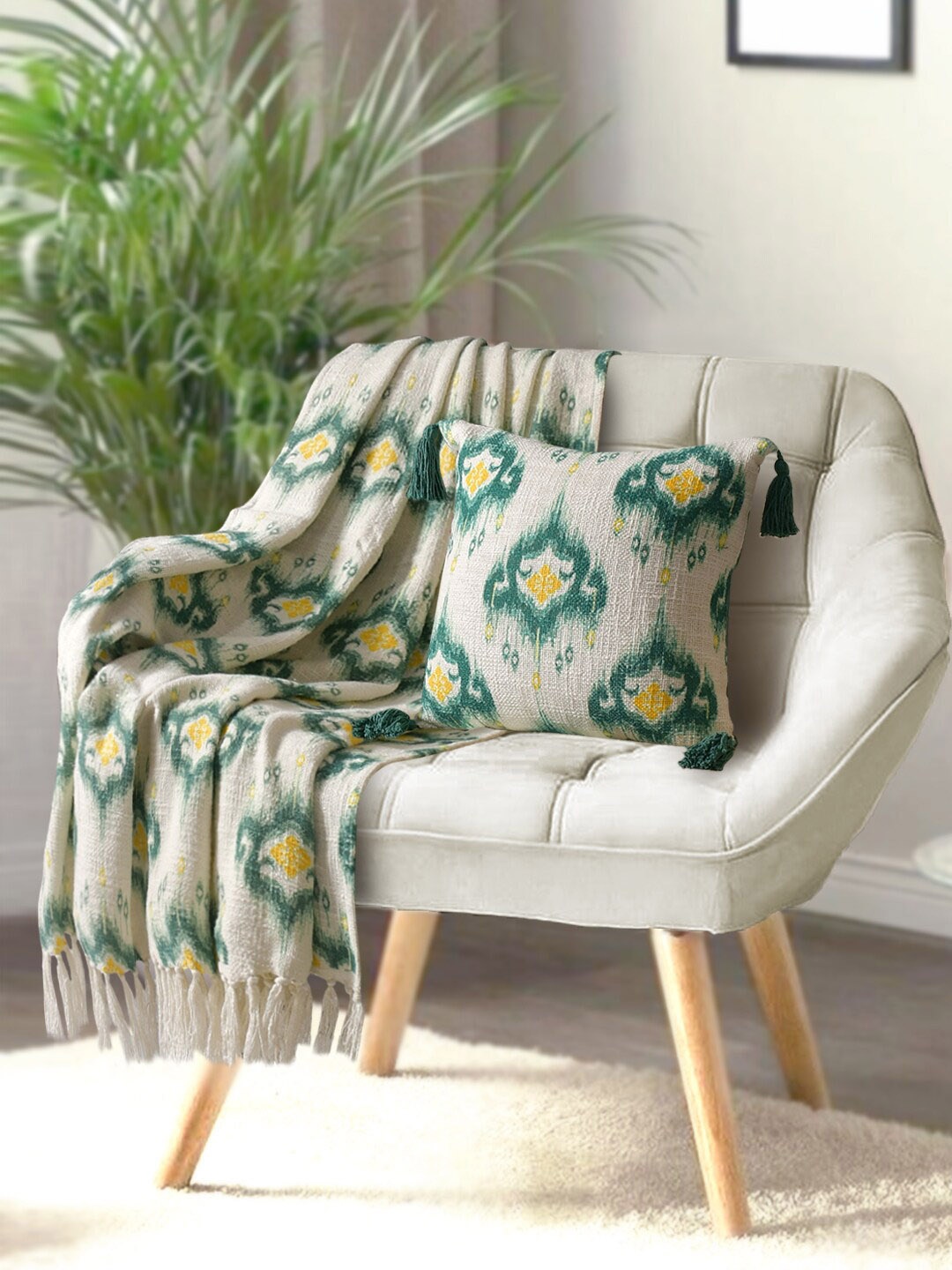 

BLANC9 Beige & Green Printed Cotton Throws