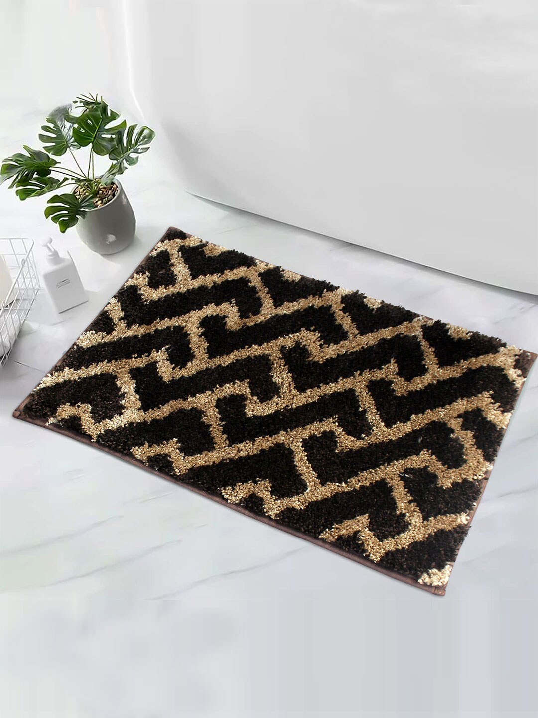 

LUXEHOME INTERNATIONAL Coffee Brown Printed 1600 GSM Anti Skid Bath Rugs