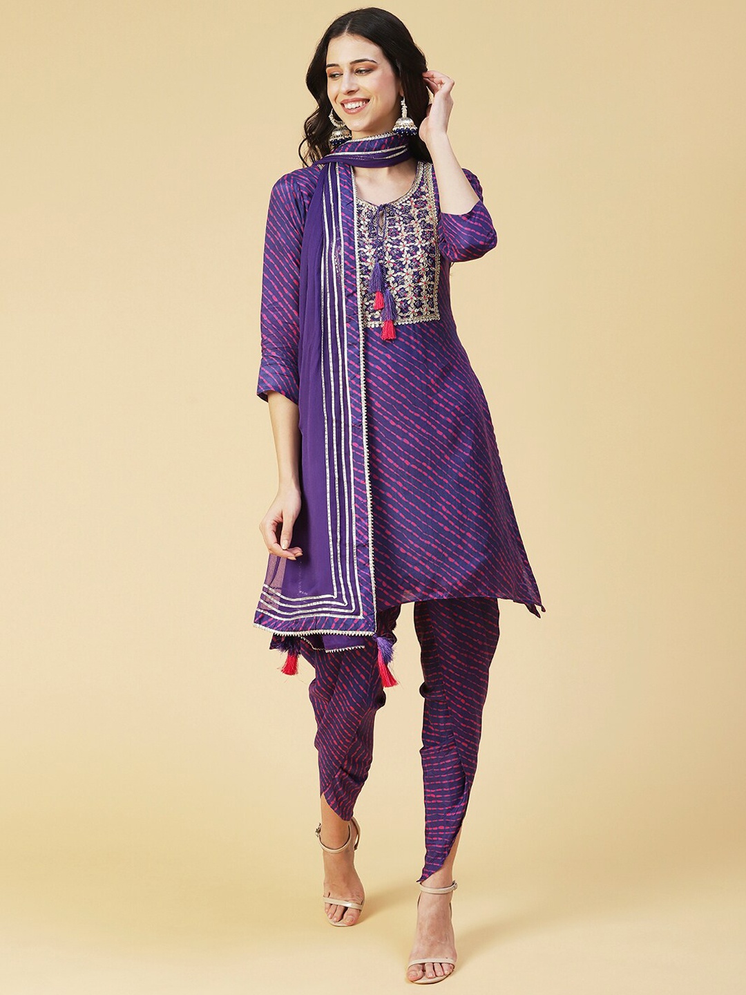 

Envy Me by FASHOR Women Purple Leheriya Printed Gotta Patti Kurta with Dhoti Pants & With Dupatta