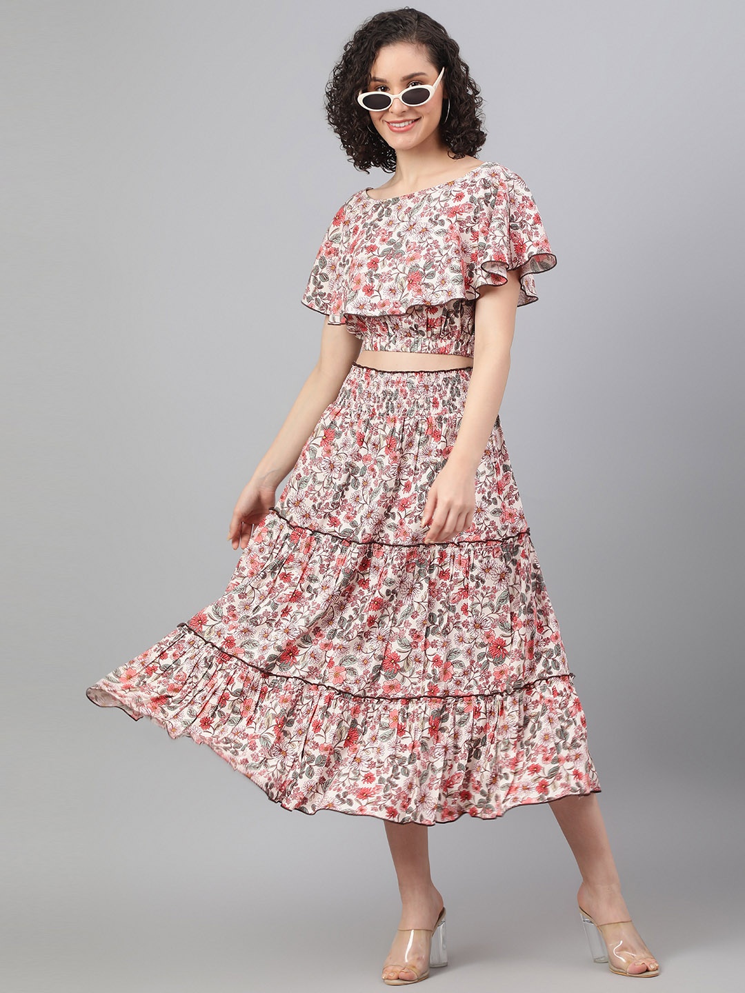 

DEEBACO Women Beige Red Floral Printed Co-Ords