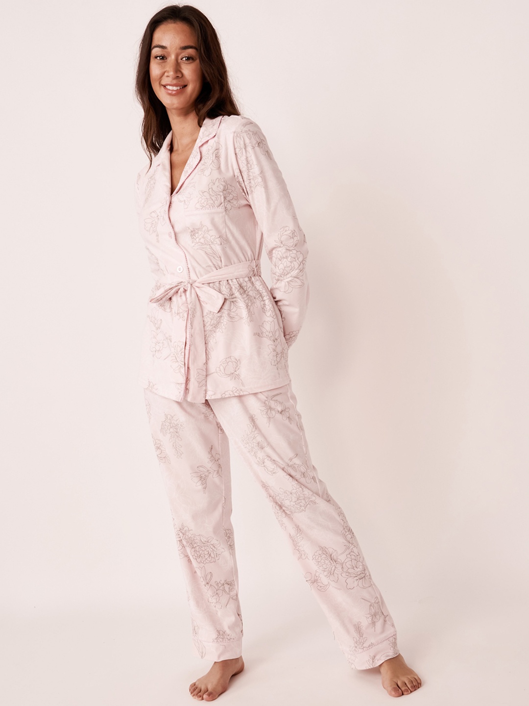 

La Vie en Rose Women Pink & White Printed Night suit