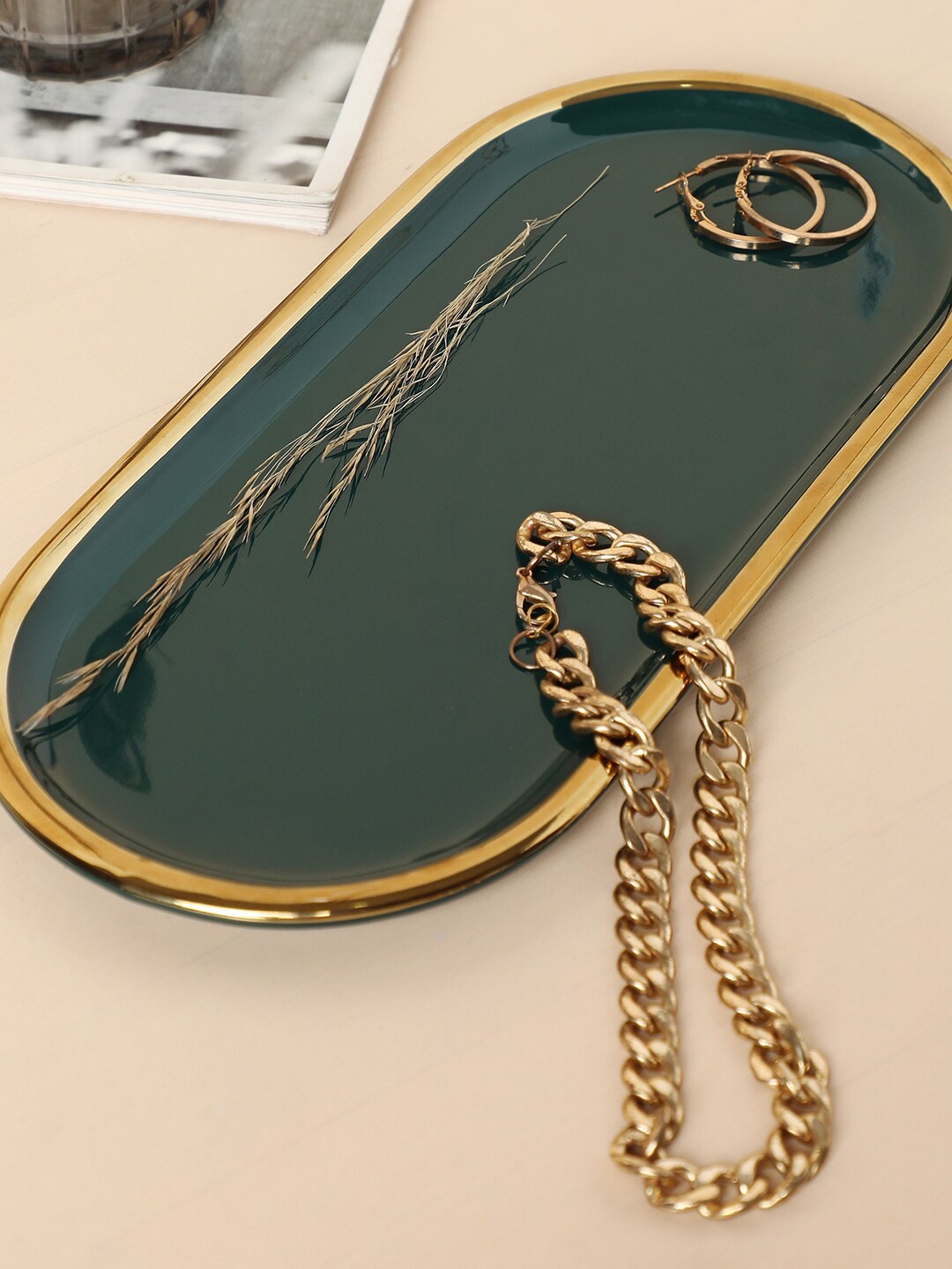 

Bonhomie Green and Gold Toned Oval-Rectangle Shaped Ceramic Tray