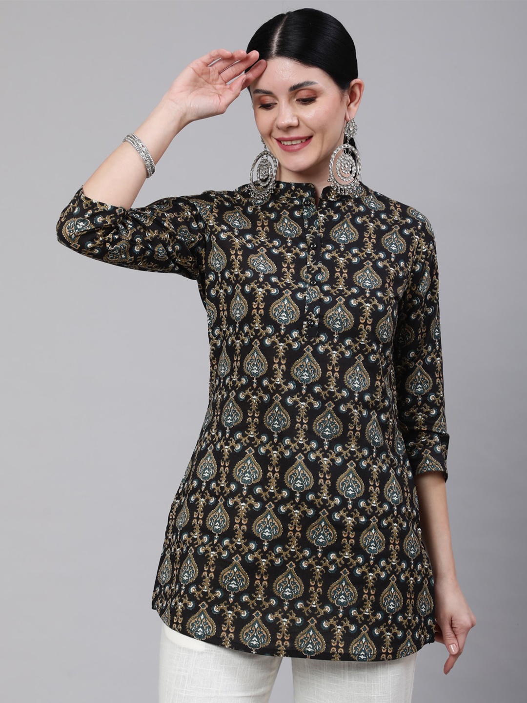 

Nayo Black & Brown Mandarin Collar Printed Cotton Tunic
