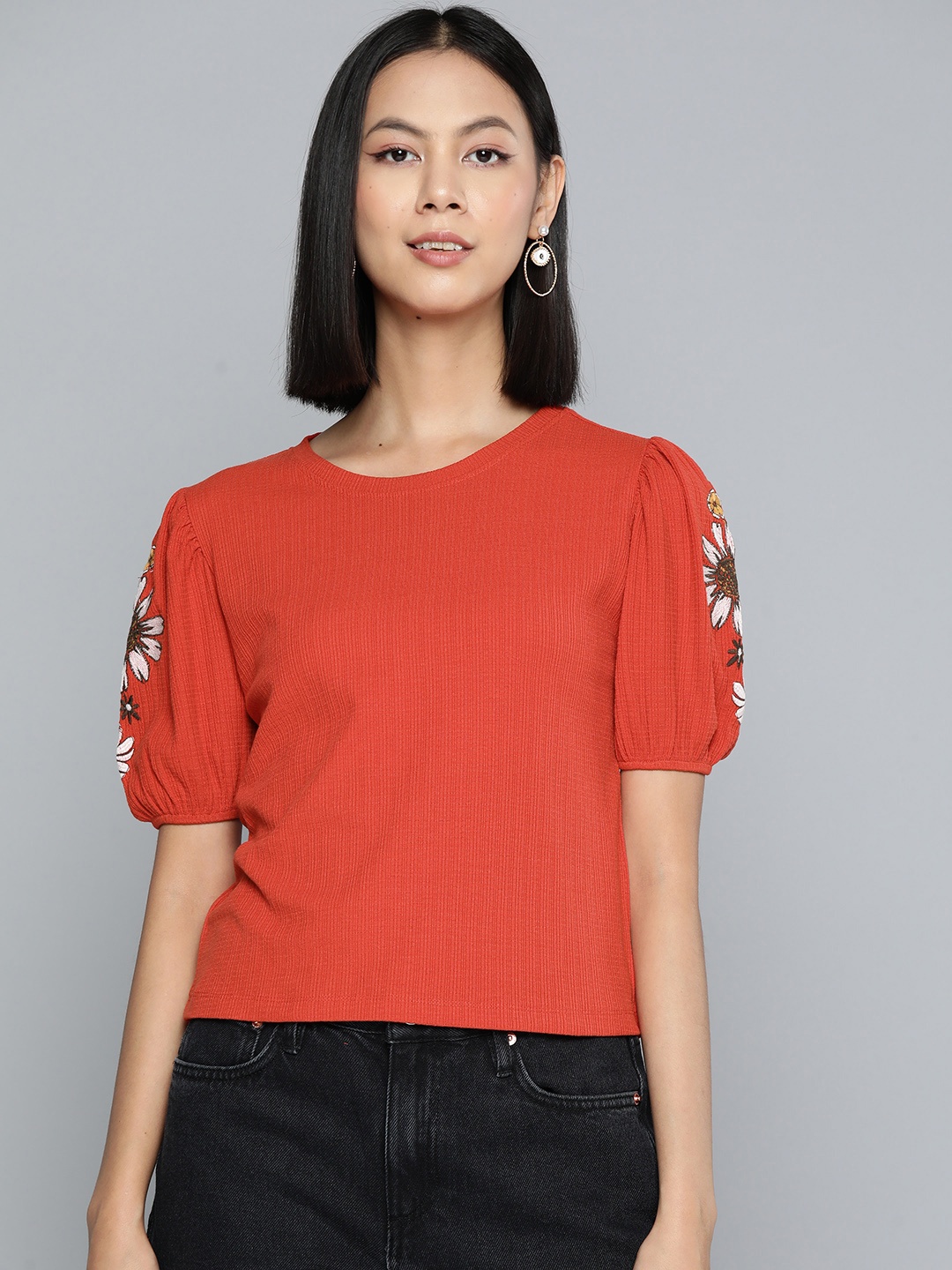 

VividArtsy Knitted Round Neck Placement Print Top, Coral