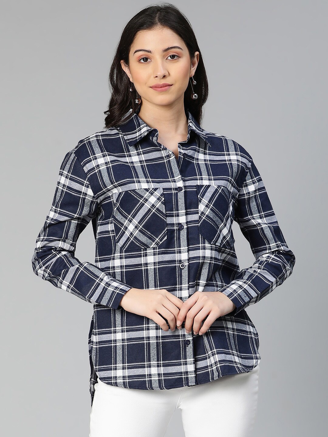 

Oxolloxo Women Black Standard Tartan Checked Cotton Casual Shirt