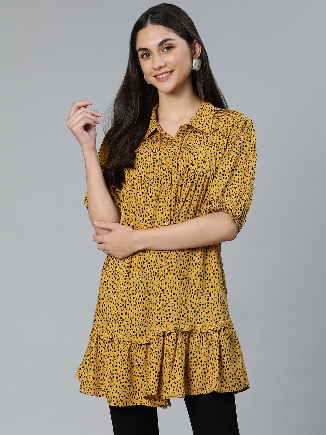 

Oxolloxo Mustard & Black Viscose Rayon Shirt Collar Printed Tunic