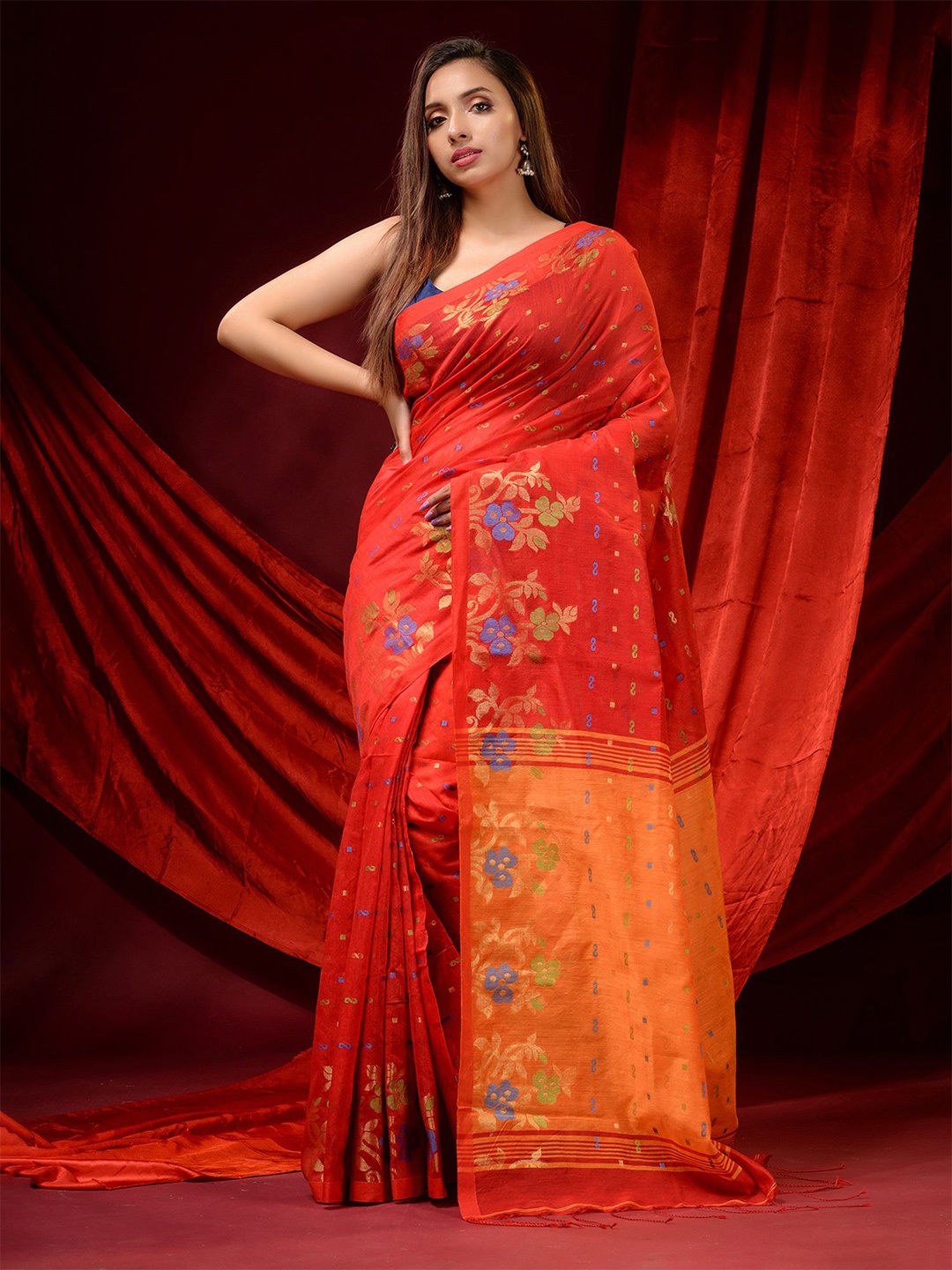 

Charukriti Red & Green Floral Woven Design Zari Saree