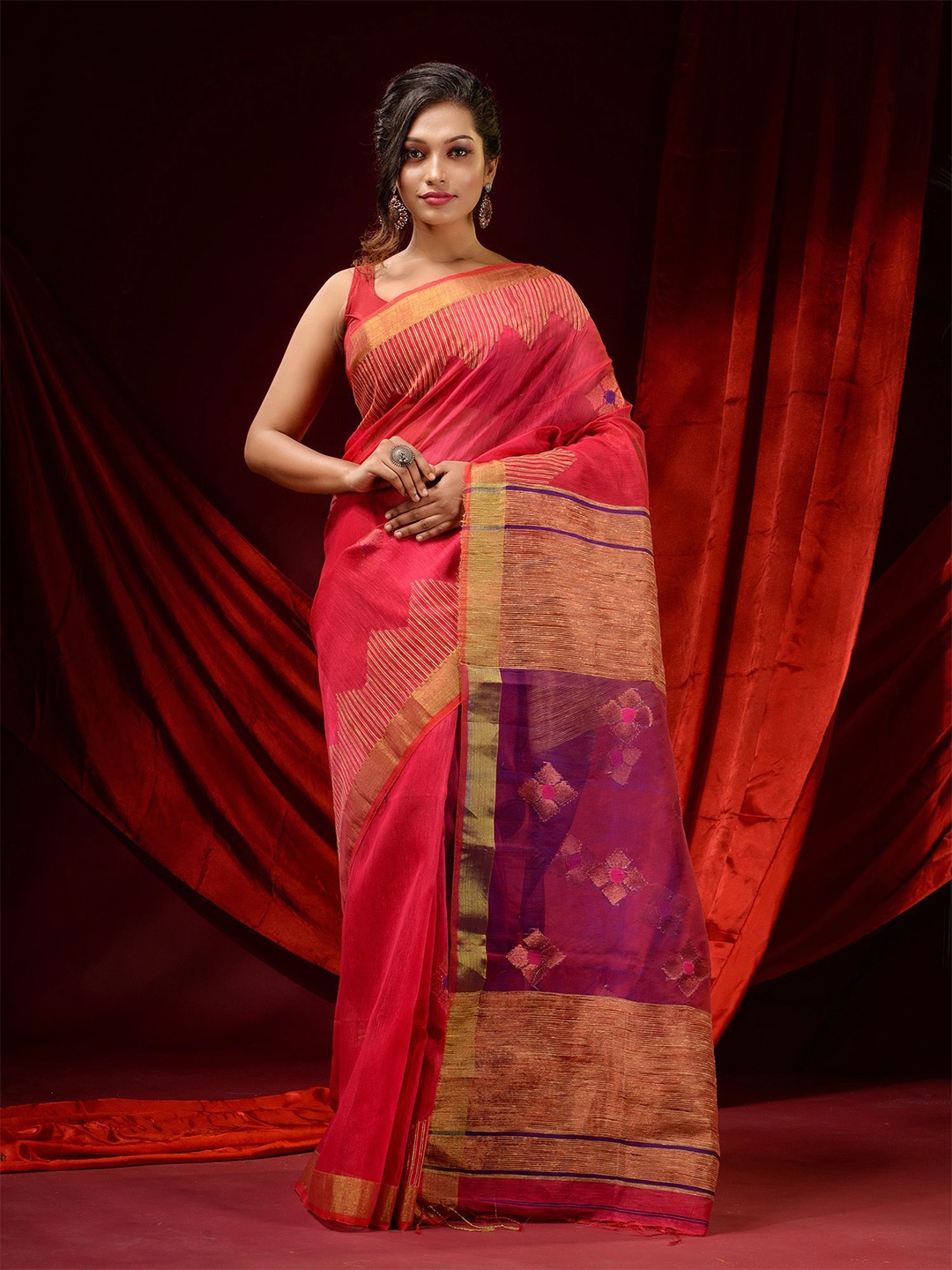 Charukriti Coral & Gold-Toned Floral Zari Linen Blend Saree