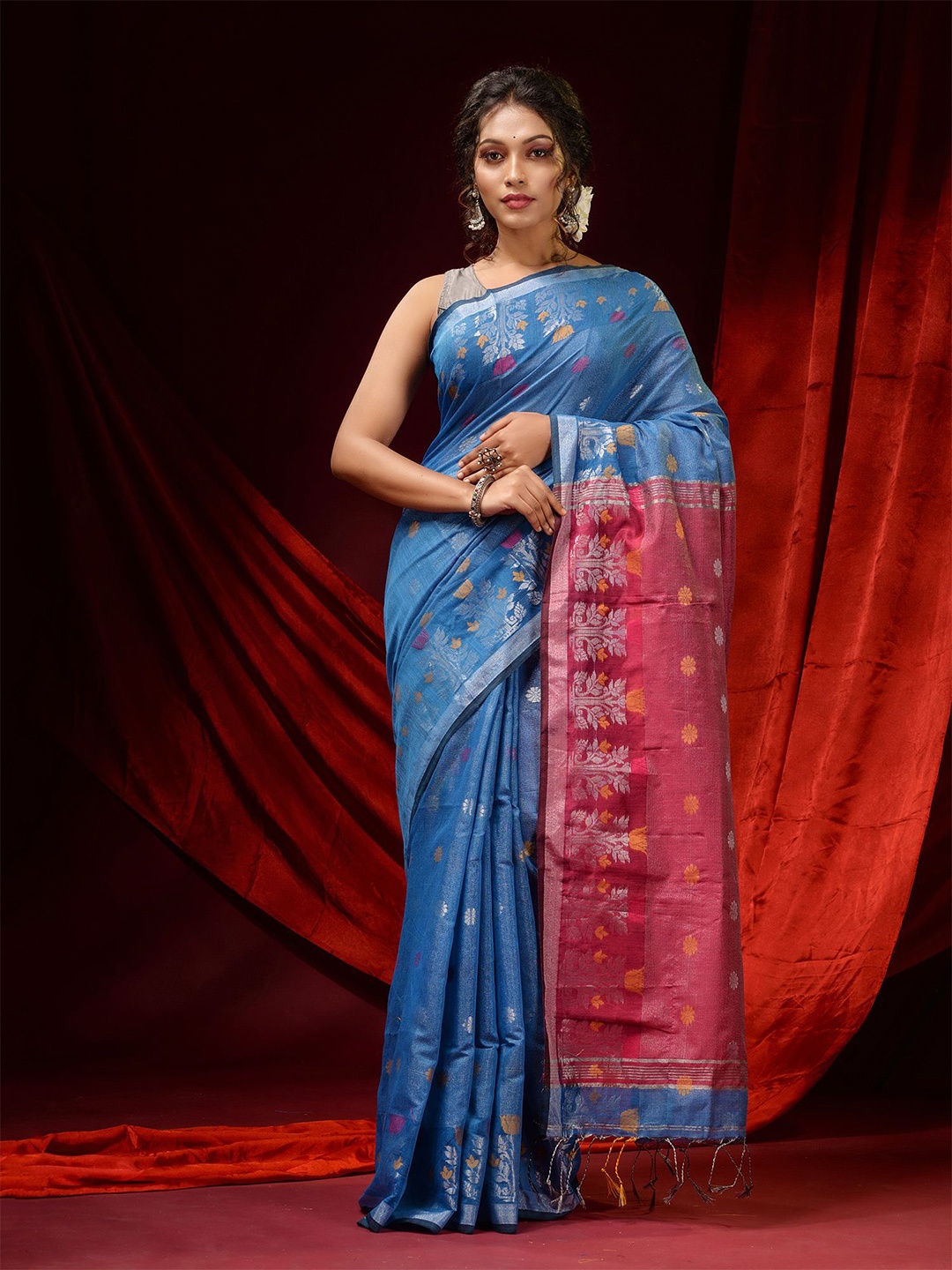 

Charukriti Blue & Pink Floral Zari Tissue Saree