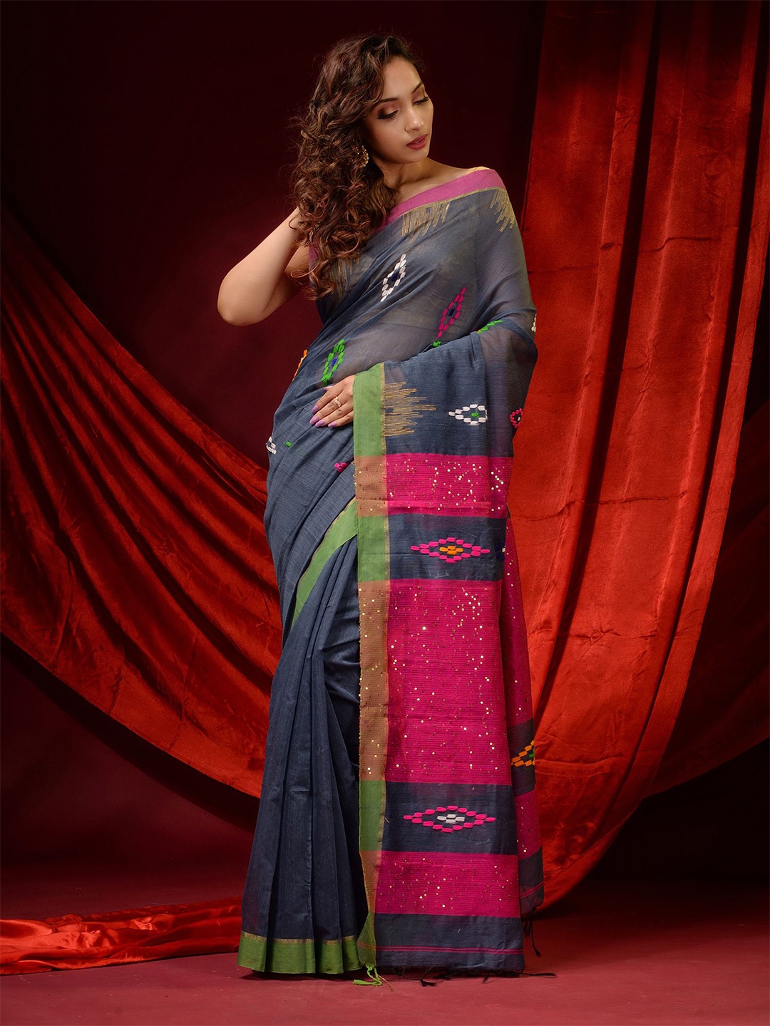 

Charukriti Blue & Pink Zari Silk Cotton Saree