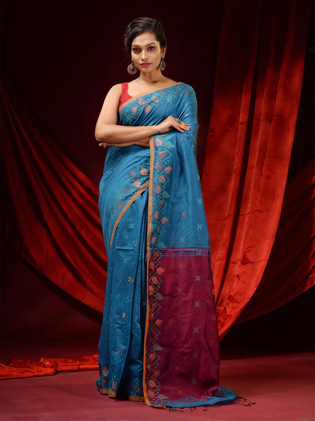

Charukriti Blue & Gold-Toned Floral Woven Design Zari Saree
