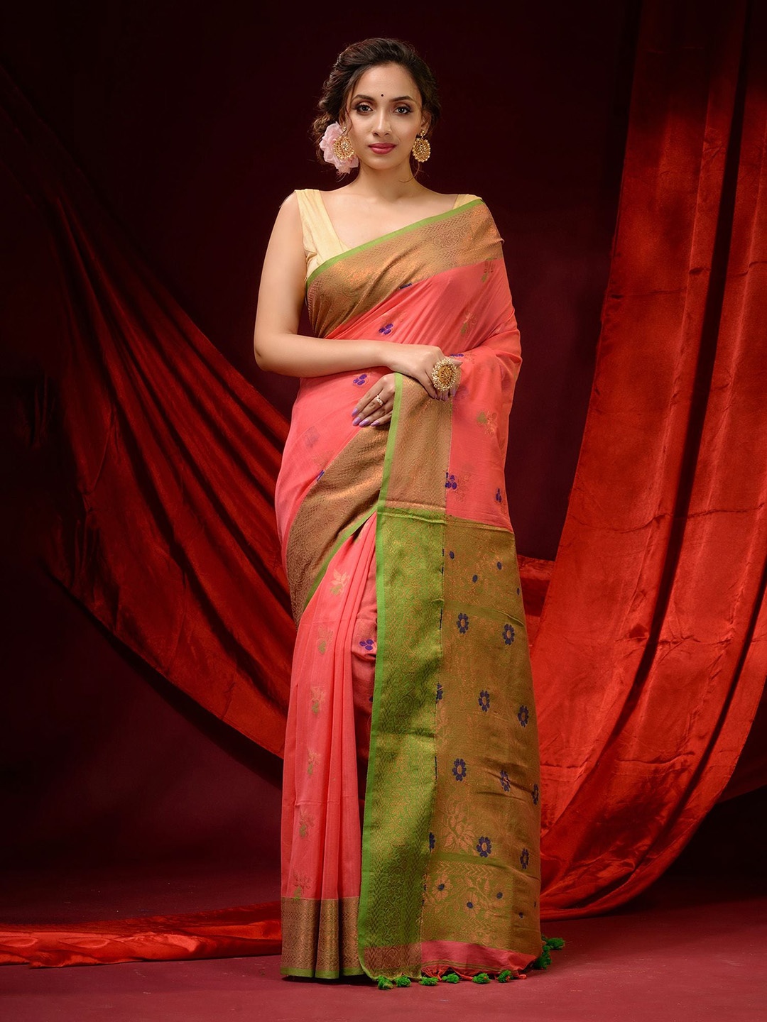 

Charukriti Peach-Coloured & Green Woven Design Zari Pure Cotton Saree