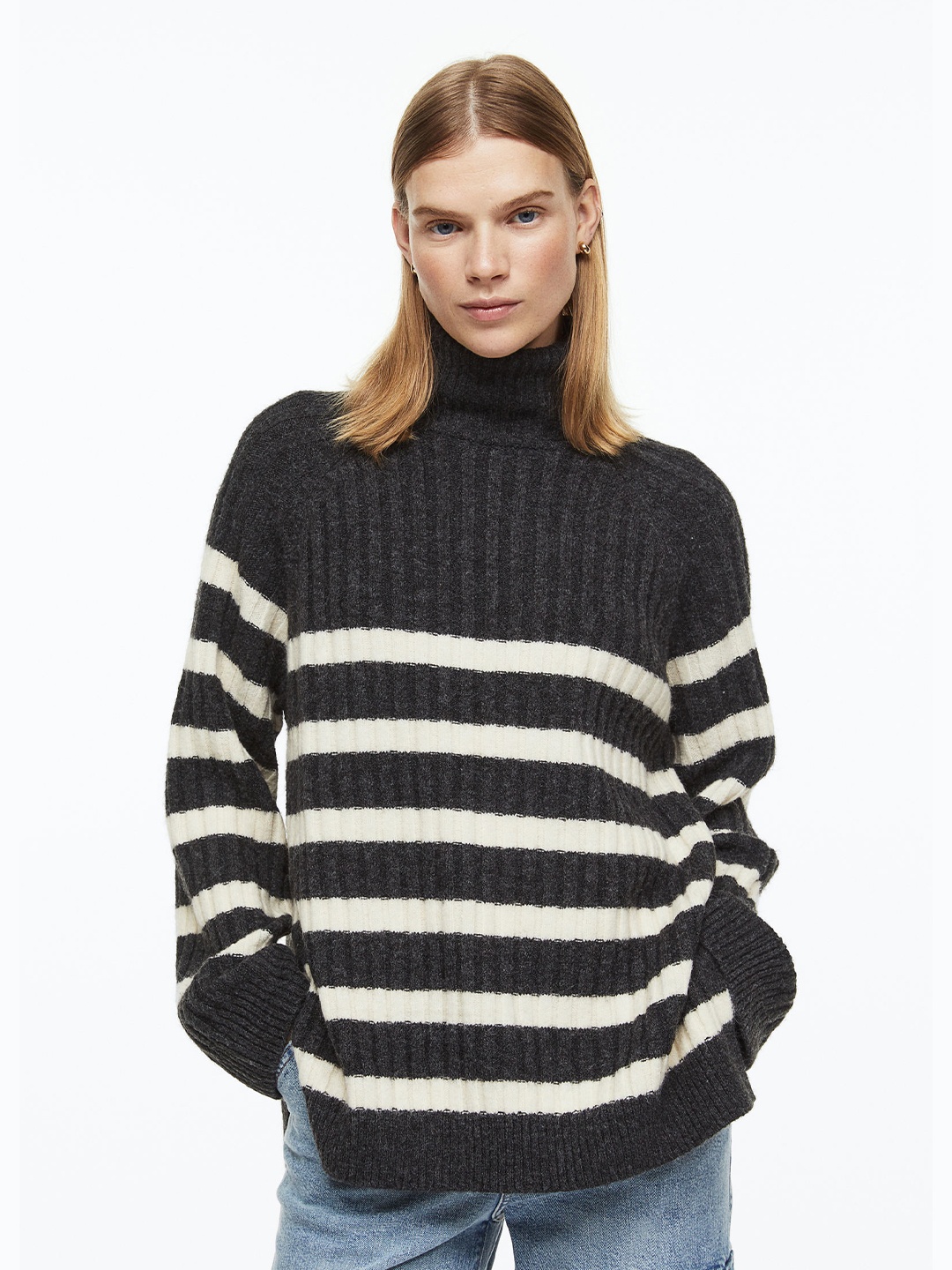 

H&M Women Grey & Cream-Coloured Rib-Knit Polo-Neck Jumper