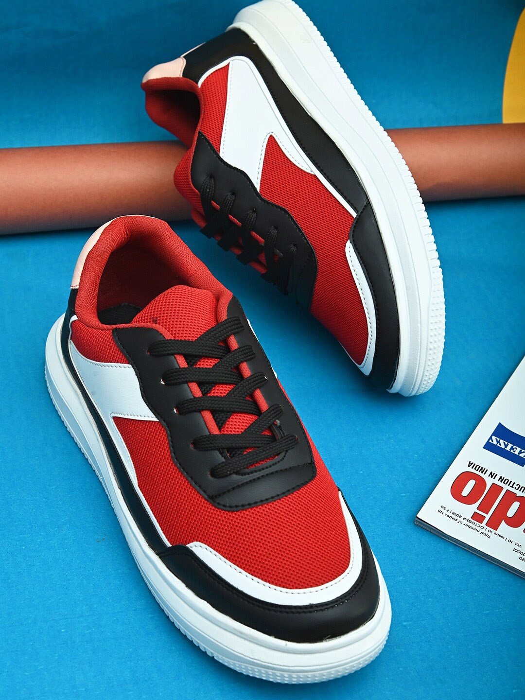 

Kook N Keech Men Red Colourblocked Sneakers