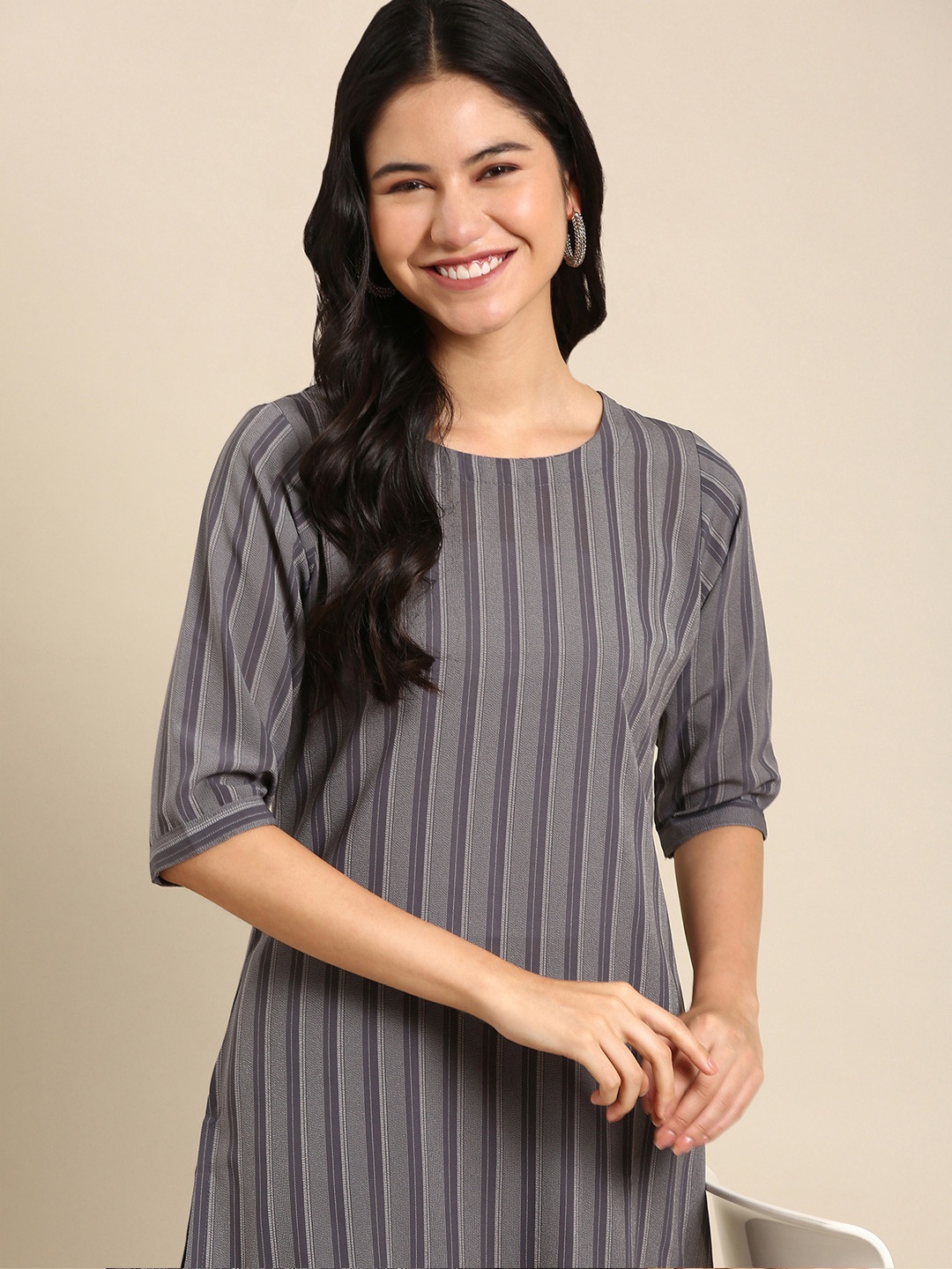 

SHOWOFF Women Grey Striped Kurta with Trousers