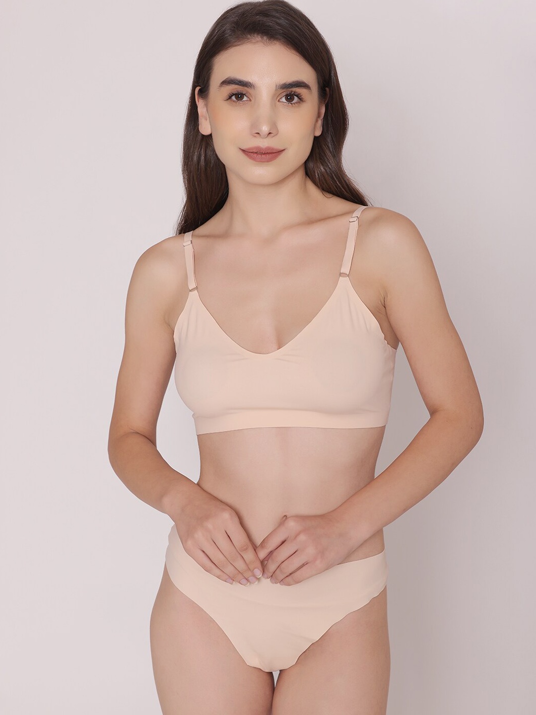 

Treasure chest Maisie Daily Wear Non Padded Non-Wired Lingerie Set, Nude
