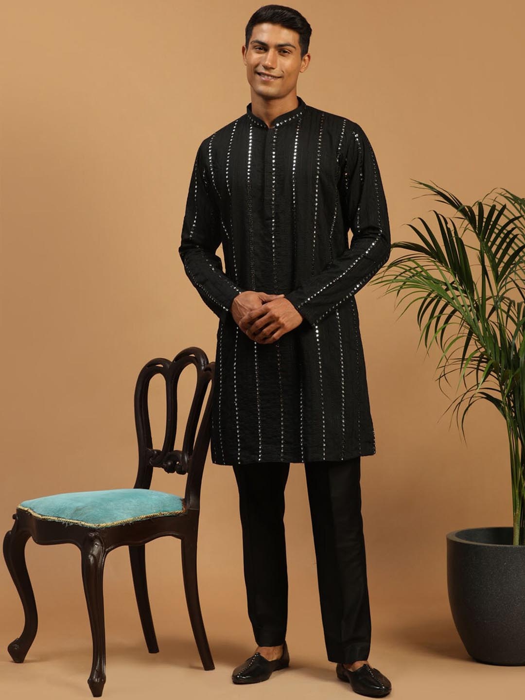 

VASTRAMAY Men Embroidered Mirror Work Kurta With Trousers, Black