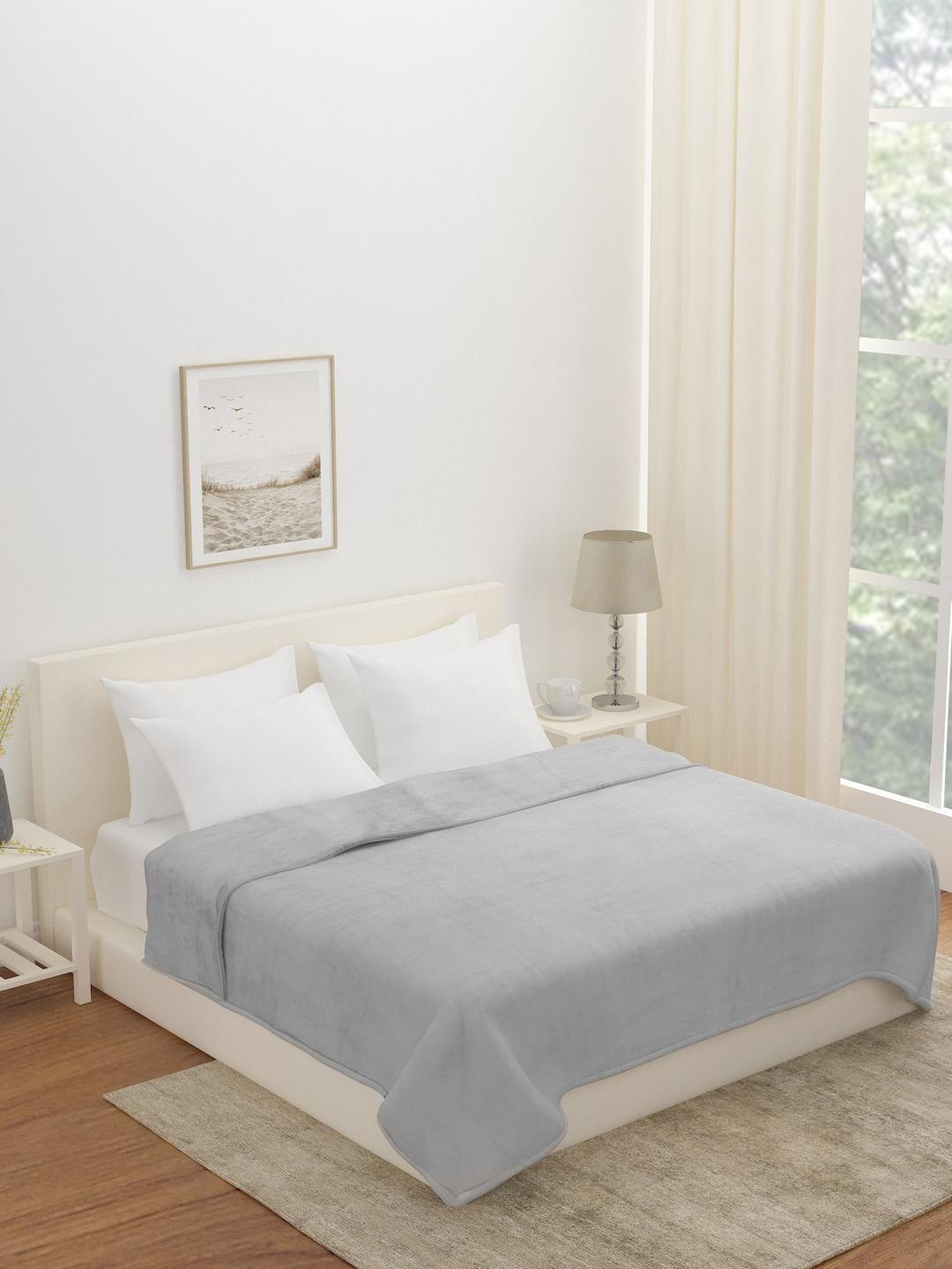 

Athome by Nilkamal Grey AC Room Flannle 300 GSM Single Bed Blanket