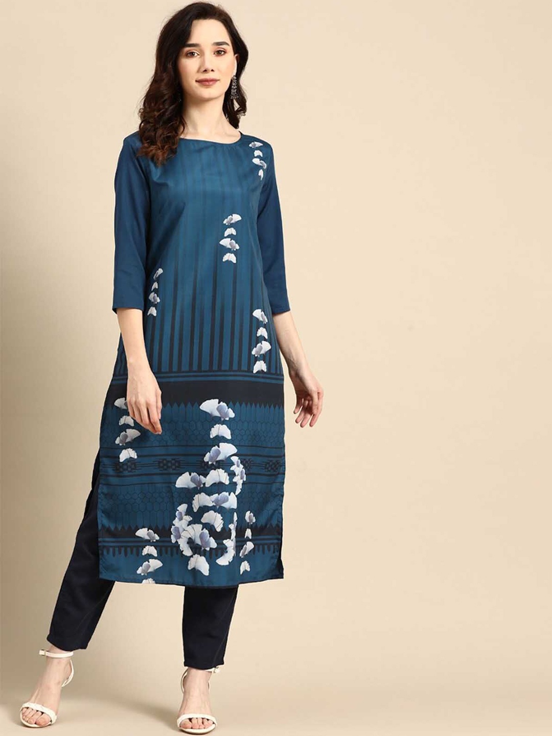 

ODETTE Floral Printed Crepe Kurta, Blue