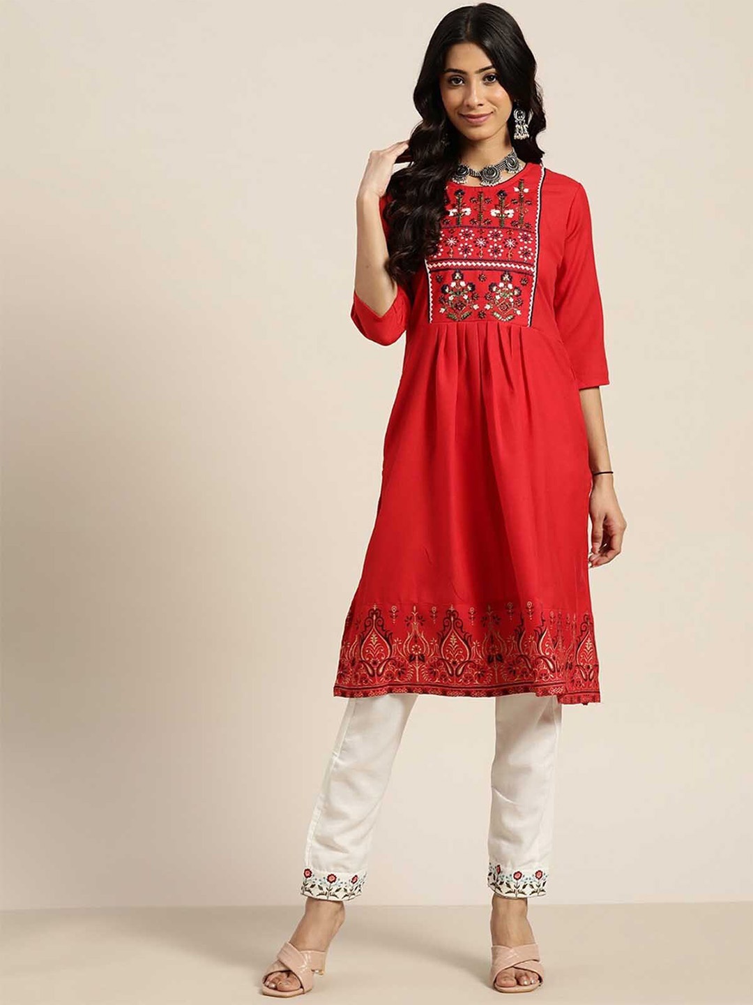 

ODETTE Women Red Floral Embroidered Kurta with Trouser